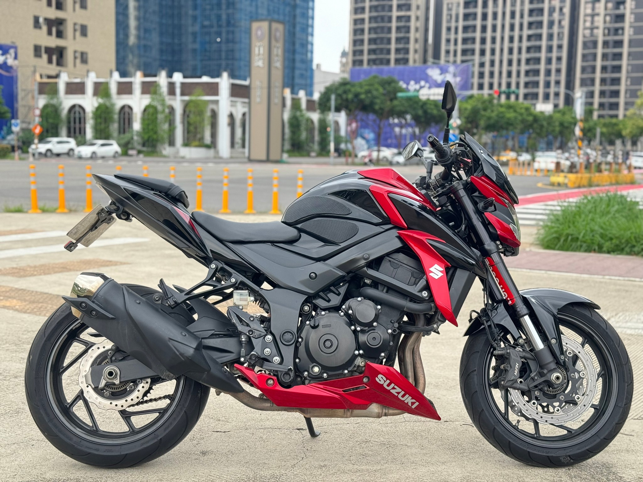 SUZUKI GSX-S 750 - 中古/二手車出售中 SUZUKI GSX-S750 ABS TCS | 艾瑞克重機