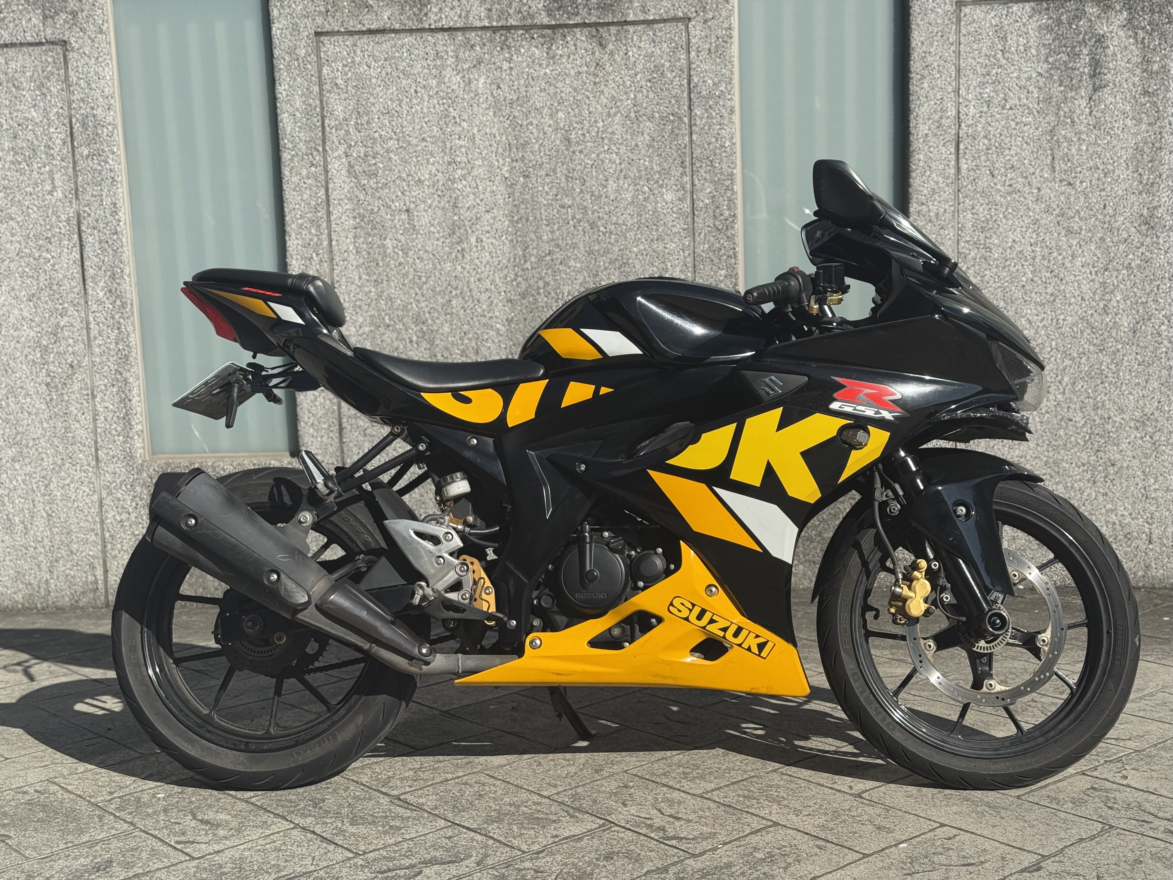 SUZUKI GSX-R150 - 中古/二手車出售中 2020 SUZUKI GSXR150 | 個人自售