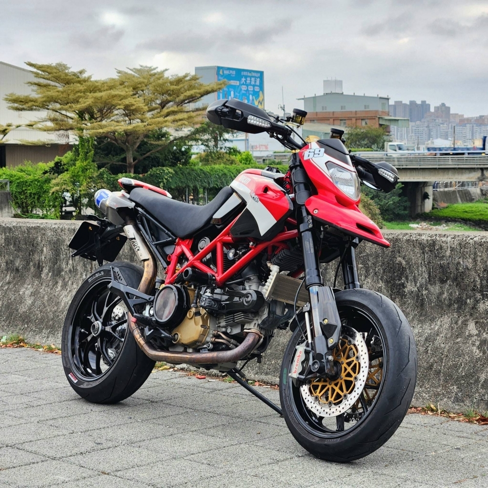 【翊帆重車阿凱】DUCATI HYPERMOTARD1100EVO SP - 「Webike-摩托車市」 【2011 DUCATI Hypermotard1100 Evo】