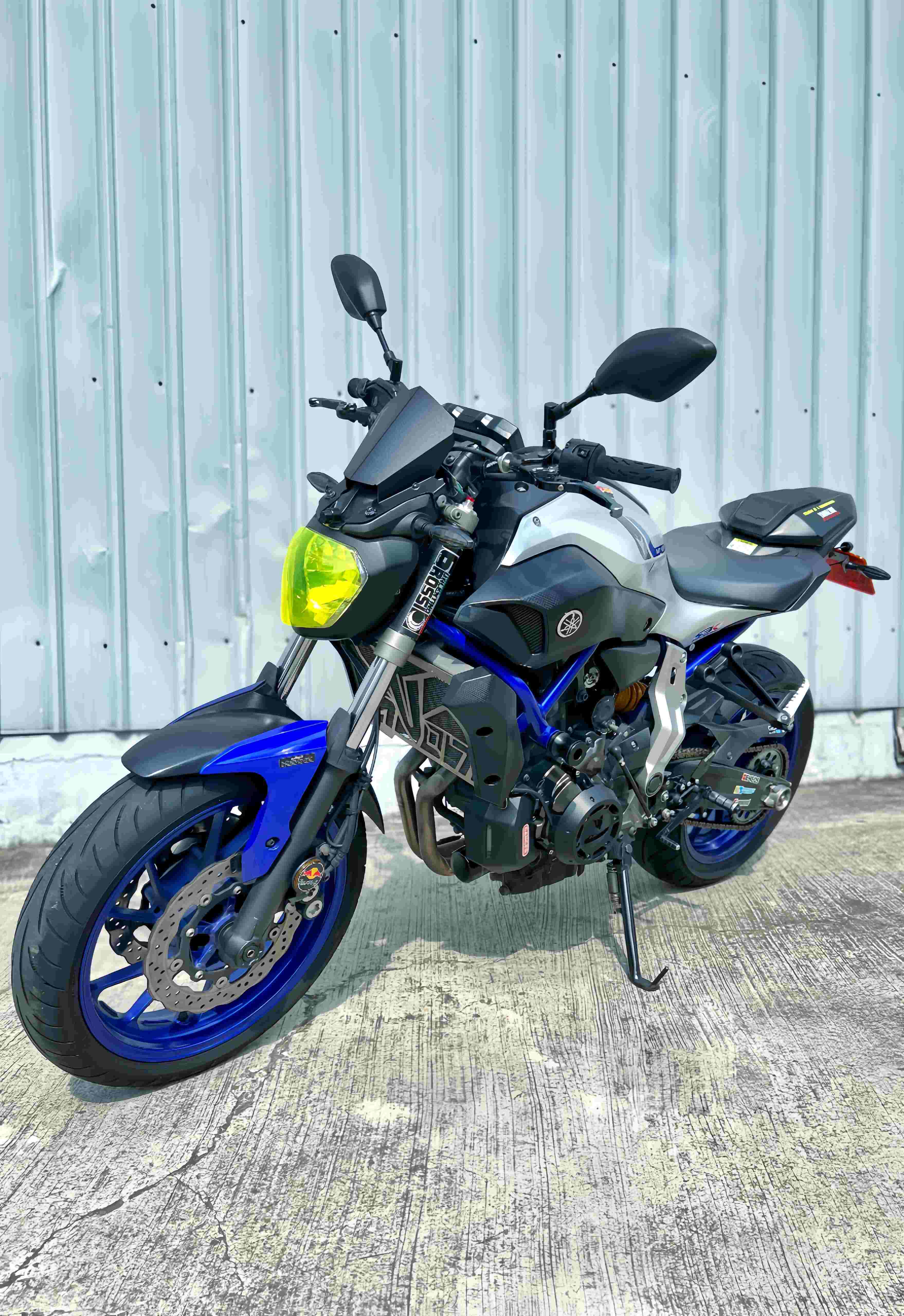 YAMAHA MT-07 - 中古/二手車出售中 2016年 MT-07 全段碳蠍管(原廠管在)、D2 掛瓶避震 超多改裝 | 阿宏大型重機買賣