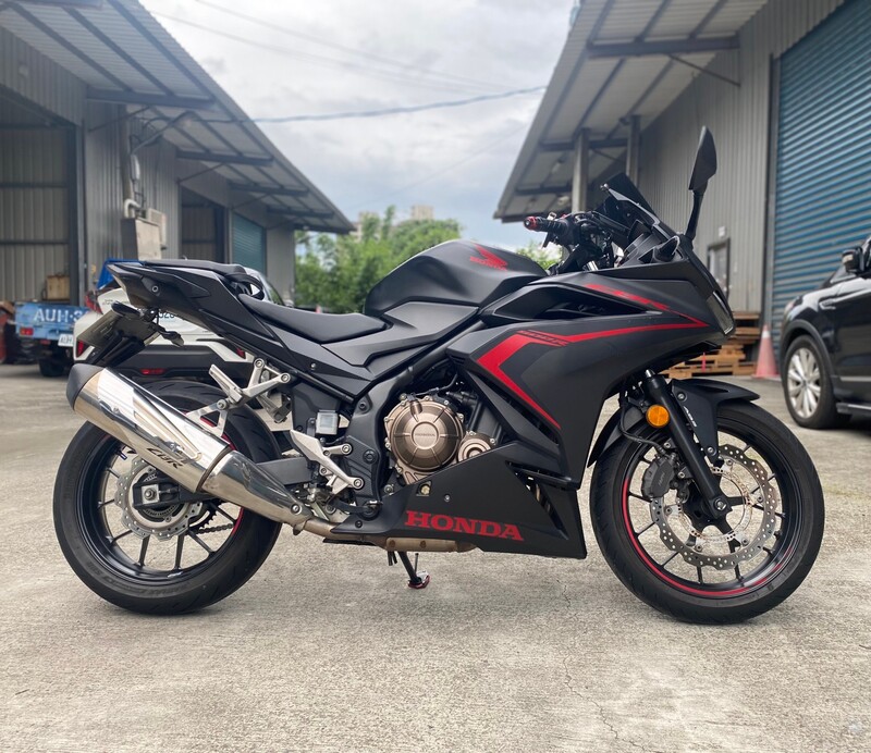 HONDA CBR500R - 中古/二手車出售中 黑紅CBR500R 高角度風鏡、黑準手機架、煞車拉桿、鋁合金腳踏感&打檔桿、油箱止滑貼 | Motoshen大聖二輪廣場