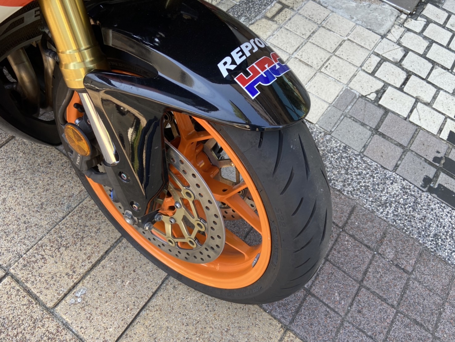 HONDA CBR600RR - 中古/二手車出售中 親民好駕馭的跑車CBR600RR車況佳.騎過講一輩子.沒騎過想一輩子全額銀貸 | 個人自售