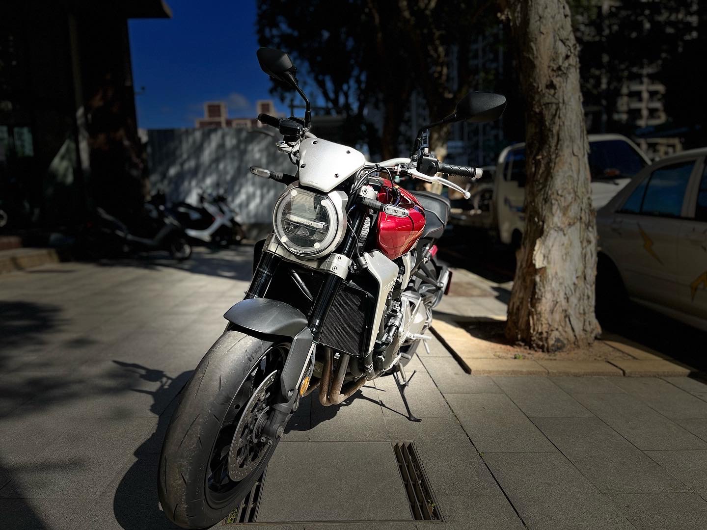【小資族二手重機買賣】HONDA CB1000R - 「Webike-摩托車市」 台本全馬力 里程保證 超多改裝