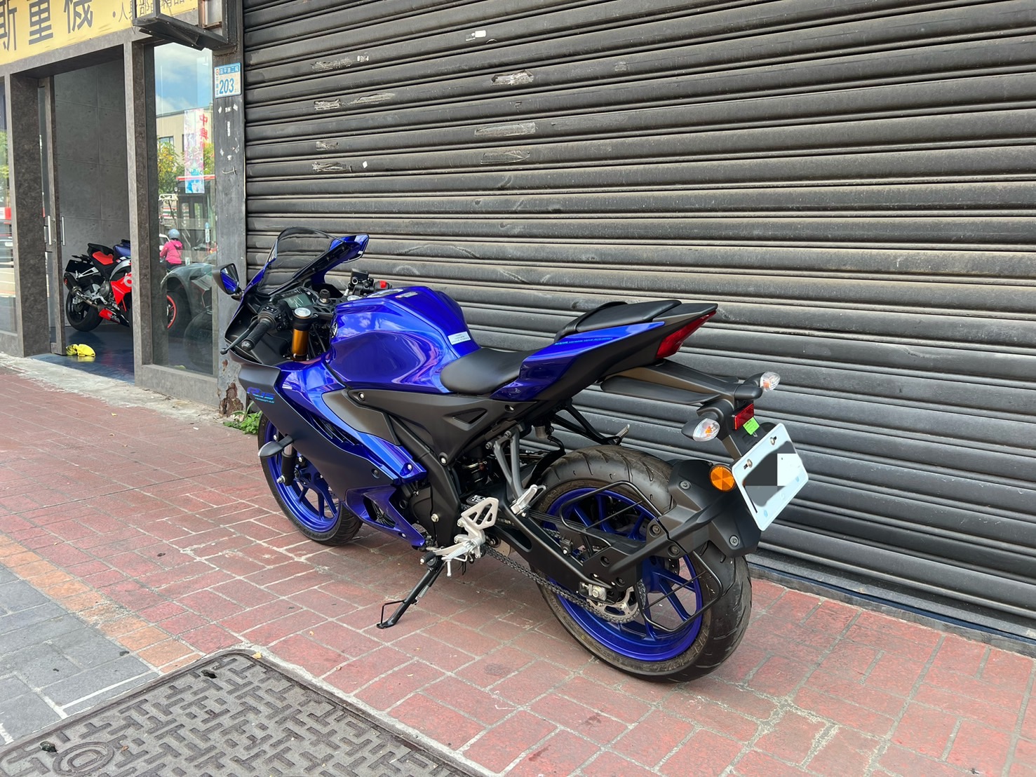 YAMAHA YZF-R15(泰規)新車出售中 2023 Yamaha R15V4 新車 | Ike 孝森豪重機