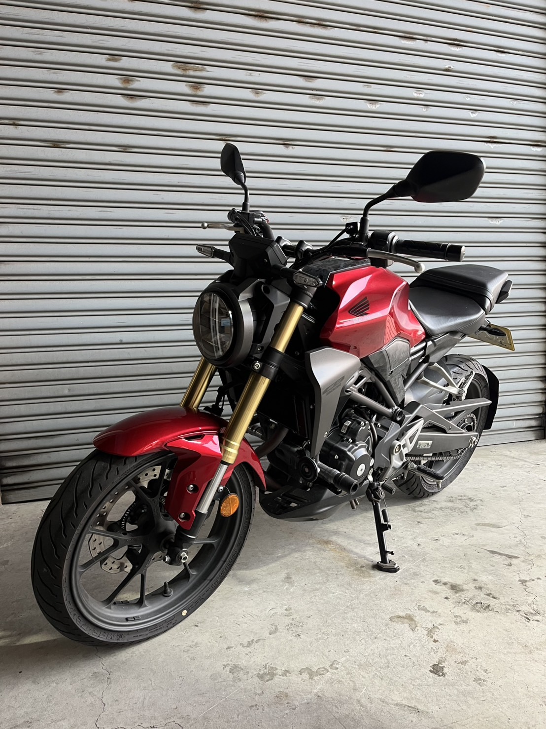 HONDA CB300R - 中古/二手車出售中 2022 CB300R 一手車庫車 | 個人自售