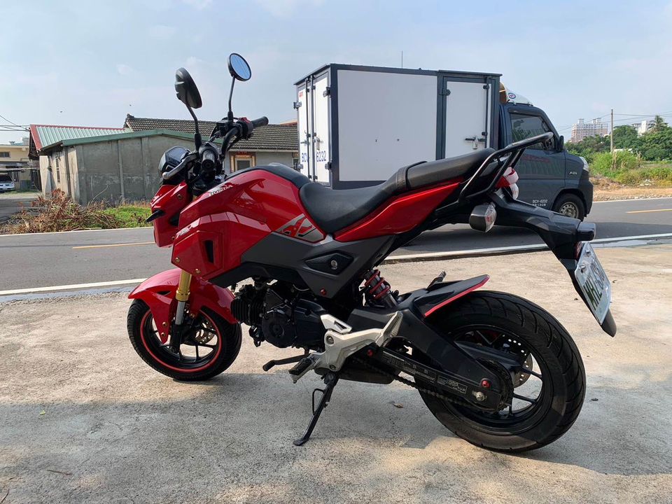 HONDA MSX125 - 中古/二手車出售中 便宜售 Honda MSX125SF，有生鏽情況，僅 4.5 萬 | 繪馬輕重型機車