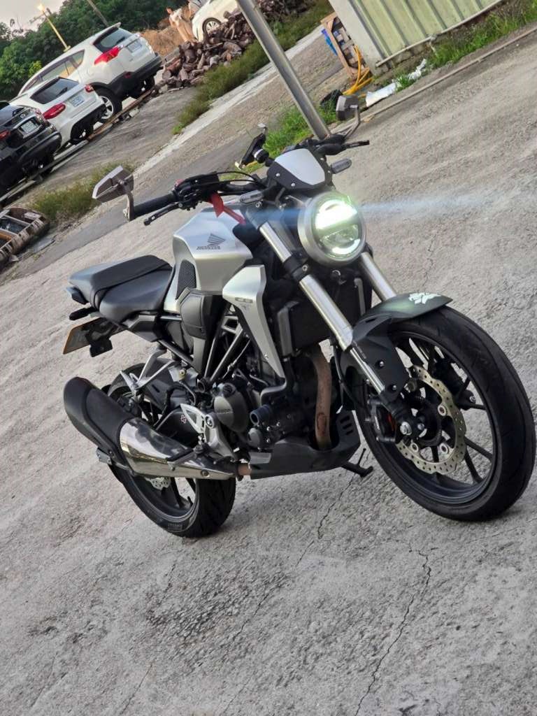 HONDA CB300R - 中古/二手車出售中 [出售] 2018年 HONDA CB300R ABS | 老爹重機