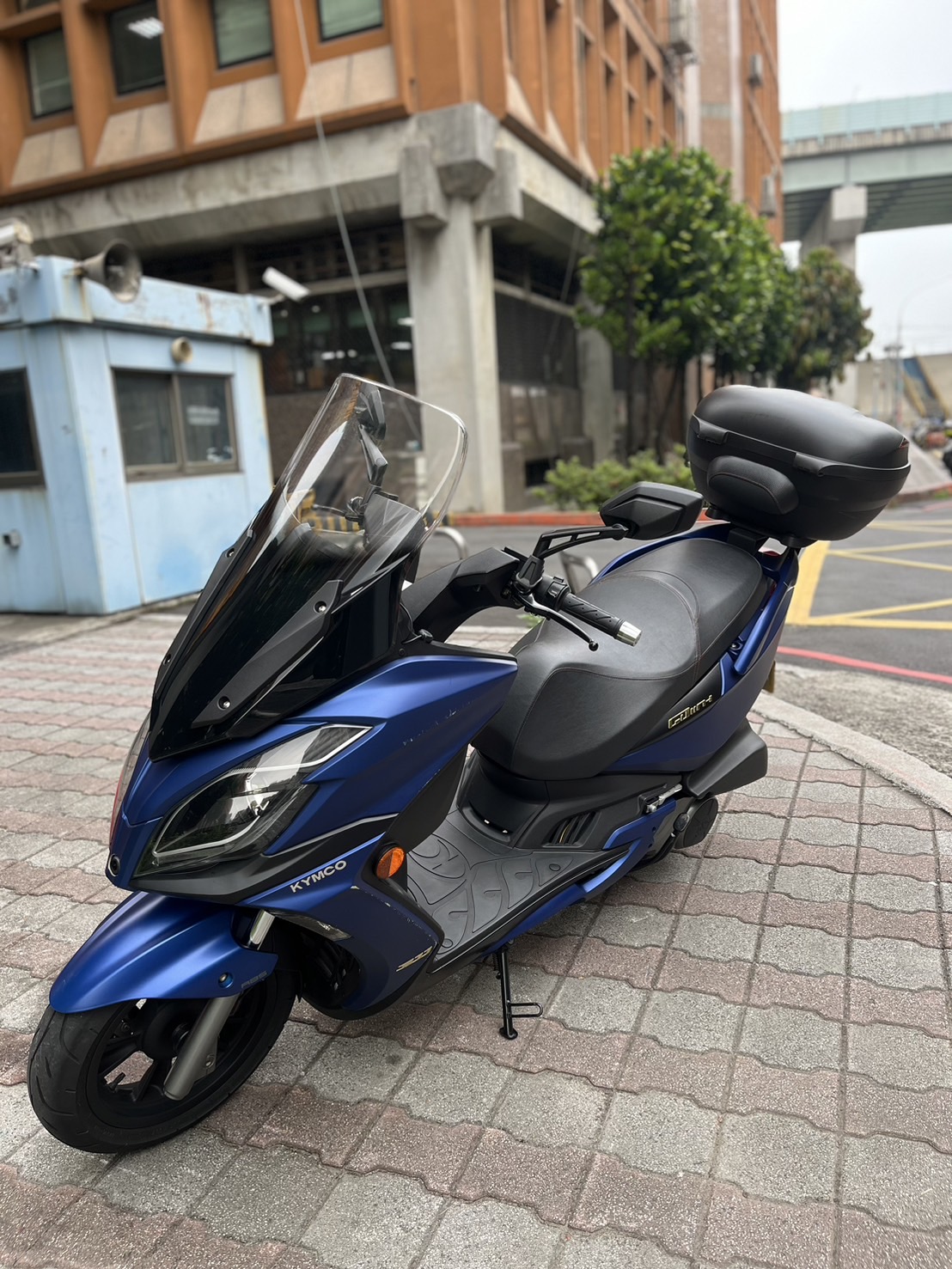 【小木炭想賣車】光陽 G-DINK 300 - 「Webike-摩托車市」 超低里程 黃牌路權代步車 2020 KYMCO G-DINK300