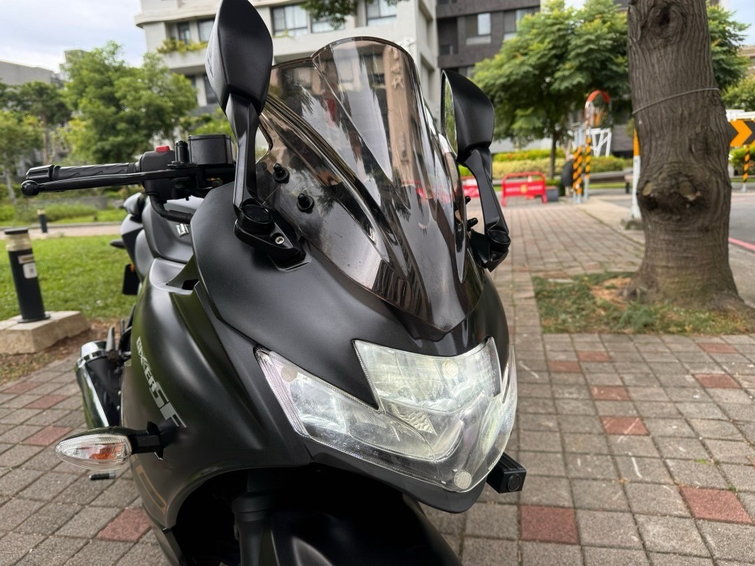 SUZUKI GIXXER 250 SF - 中古/二手車出售中 SUZUKI GIXXER 250 SF | 個人自售