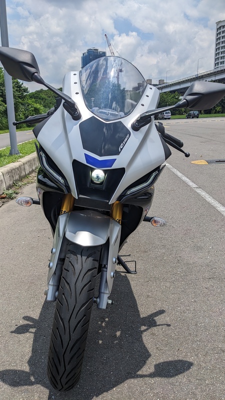 YAMAHA YZF-R15 - 中古/二手車出售中 全車原廠，無倒無摔外觀全新，歡迎聯絡聊聊 ，價格可再議。 | 個人自售