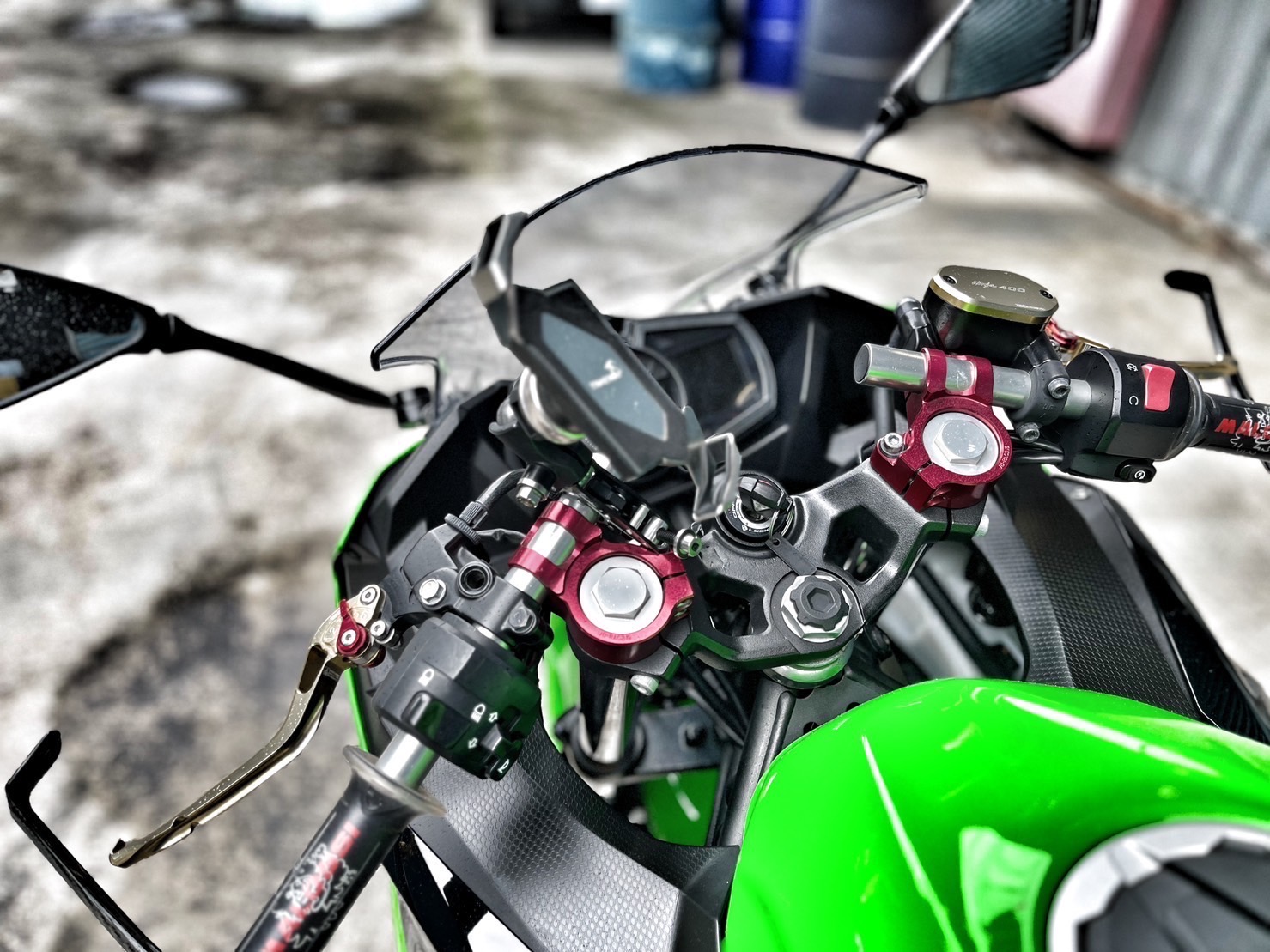 KAWASAKI NINJA400 - 中古/二手車出售中 英蠍管 ENLiNT腳踏 分離把 超多改裝 小資族二手重機買賣 | 小資族二手重機買賣