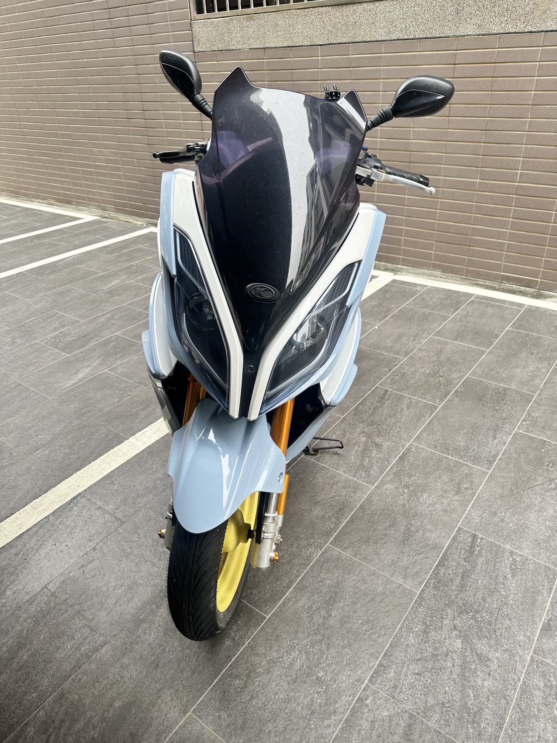 光陽 K-XCT 300 - 中古/二手車出售中 2015 K-CCT 無倒無摔 訂製車殼  | 個人自售