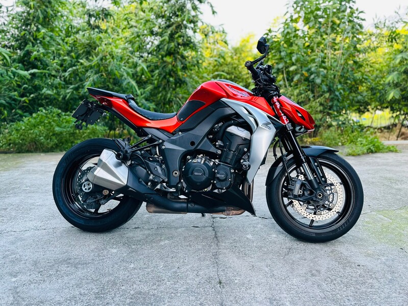 KAWASAKI Z1000 - 中古/二手車出售中 Kawasaki z1000四代 公升級四缸街車 | 摩托販