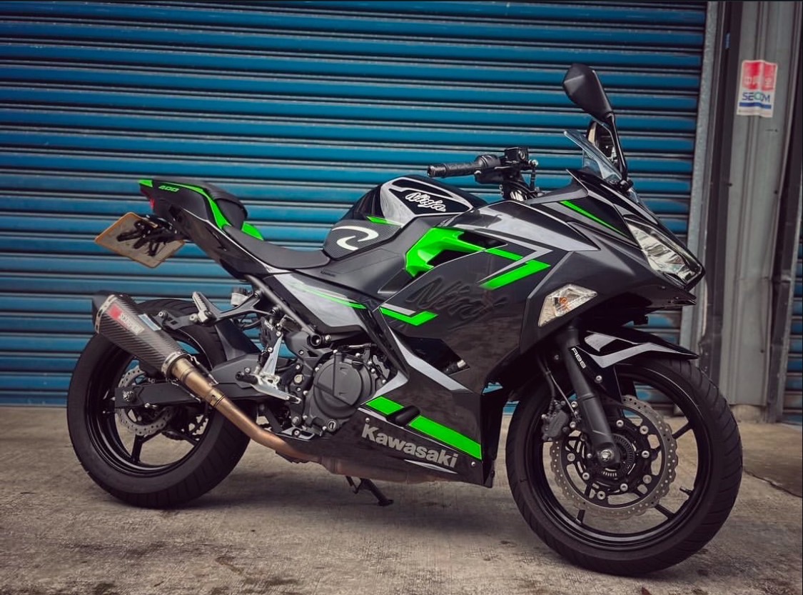 KAWASAKI NINJA400 - 中古/二手車出售中 Ninja400 英蠍管 行車記錄器 基本改裝 小資族二手重機買賣 | 小資族二手重機買賣