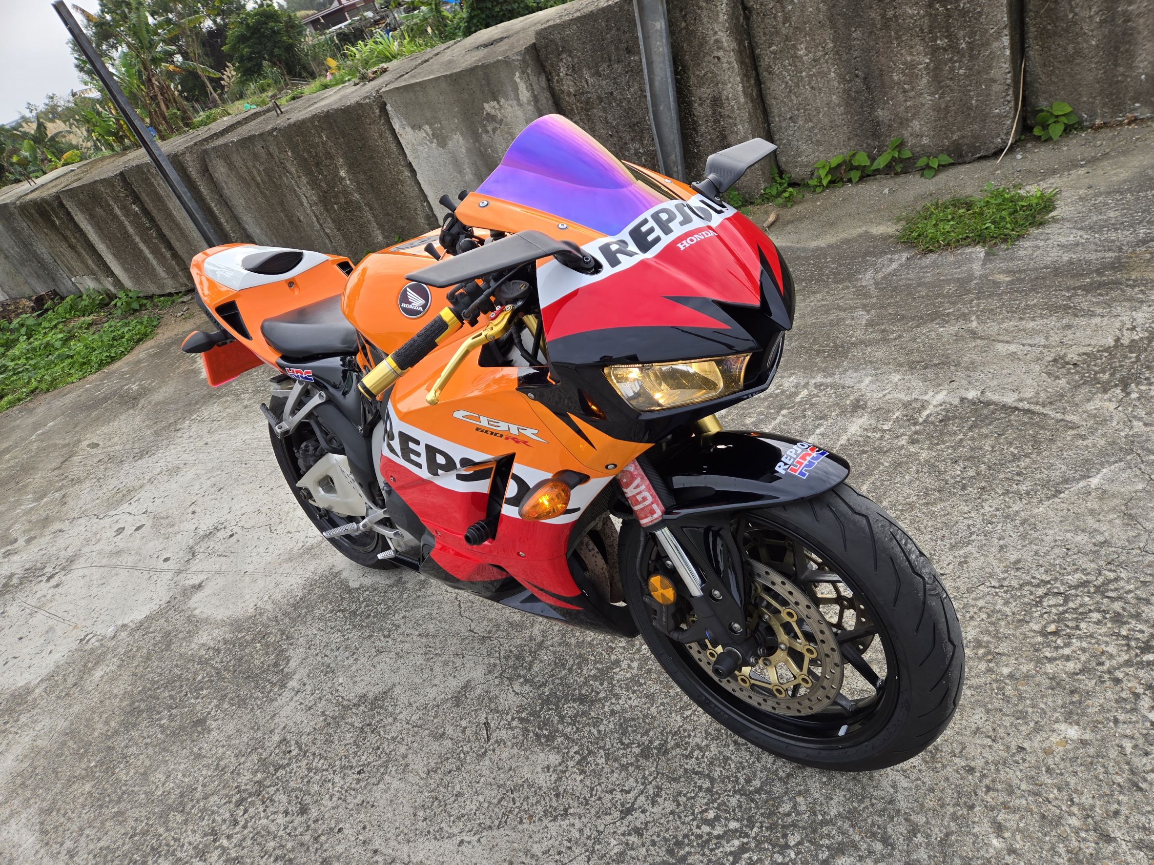 HONDA CBR600RR - 中古/二手車出售中 [出售] 2014年 HONDA  CBR600RR 原廠殼 已大保養 | 老爹重機