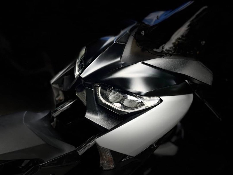 【小資族二手重機買賣】YAMAHA X-MAX 300 - 「Webike-摩托車市」 全段蠍管 超多改裝