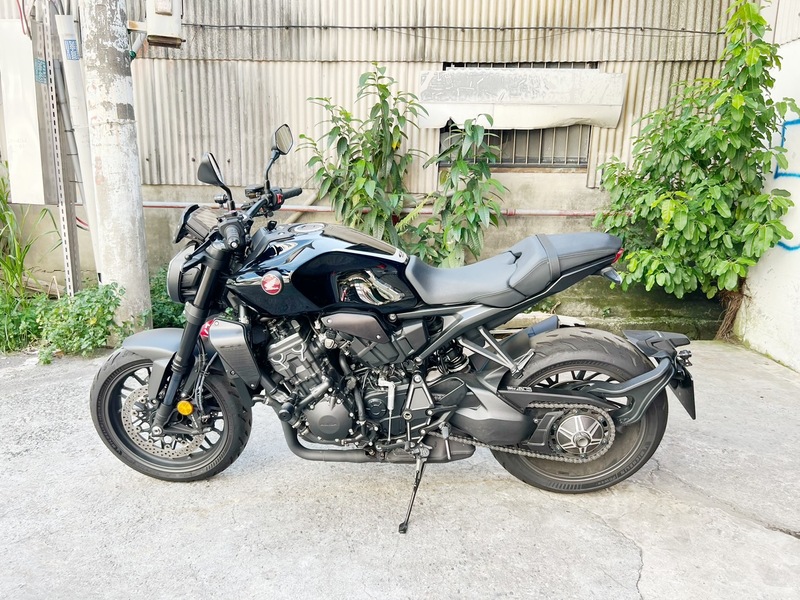 HONDA CB1000R - 中古/二手車出售中 HONDA CB1000R+黑化 公司車 | 大蔡