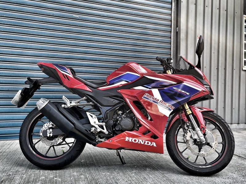 HONDA CBR150R - 中古/二手車出售中 里程保證 無事故 小資族二手重機買賣 | 小資族二手重機買賣