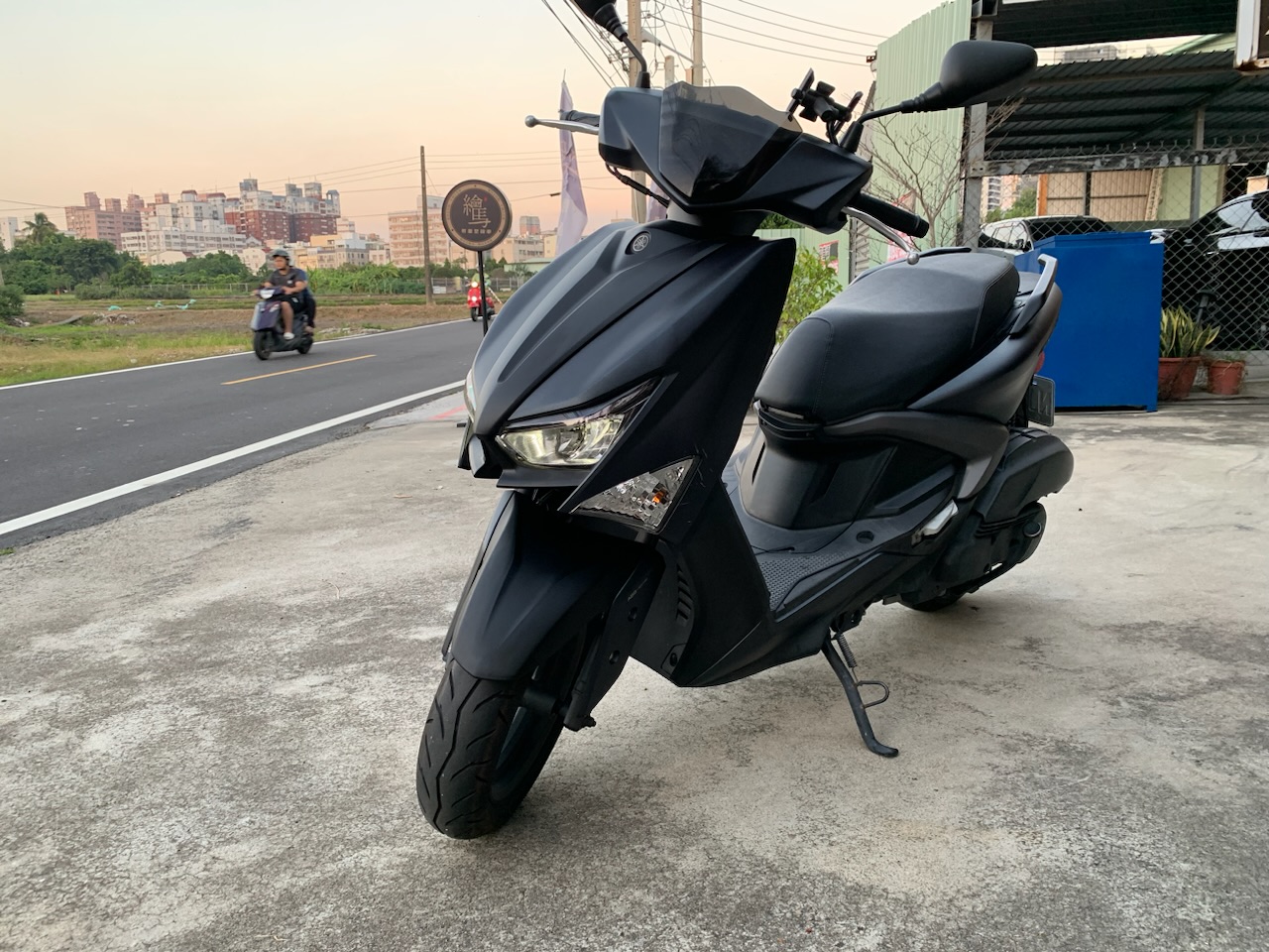 【繪馬輕重型機車】山葉 新勁戰 125 - 「Webike-摩托車市」 售2021 勁戰六代 ABS 僅跑5千初里程！