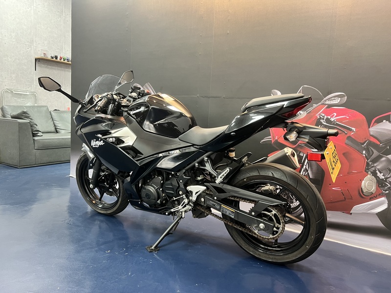 KAWASAKI NINJA400 - 中古/二手車出售中 2021 Kawasaki Ninja400 | 哈斯重機