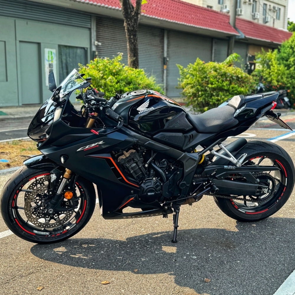 HONDA CBR650R - 中古/二手車出售中 【2022 HONDA CBR650R ABS TCS】 | 翊帆國際重車