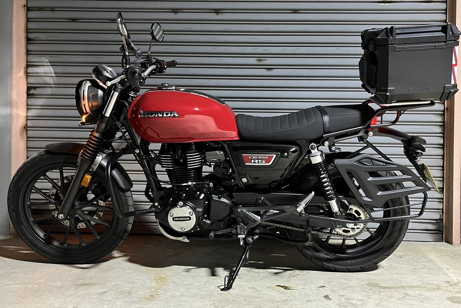 HONDA CB350 - 中古/二手車出售中 2023 CB350RS 1300公里 一手室內車 資料齊全 實體店面看車試乘 | 個人自售