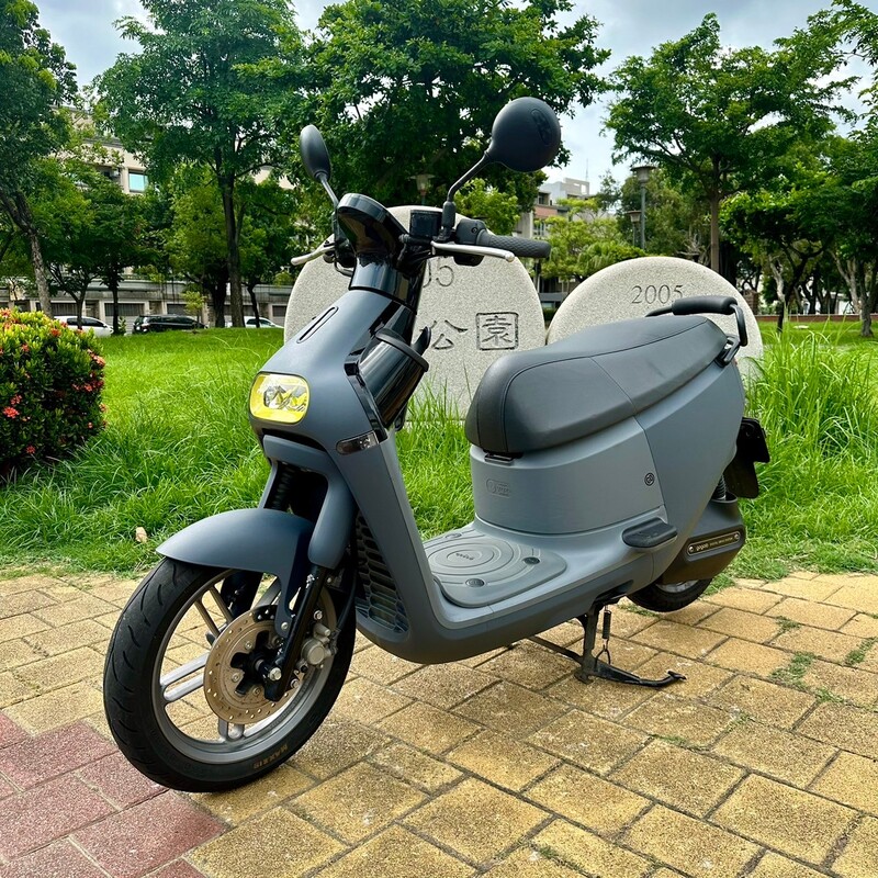 【貳輪嶼中古機車專賣-台南店】Gogoro Gogoro 3 Plus - 「Webike-摩托車市」 2019 GOGORO 3 PLUS #0173