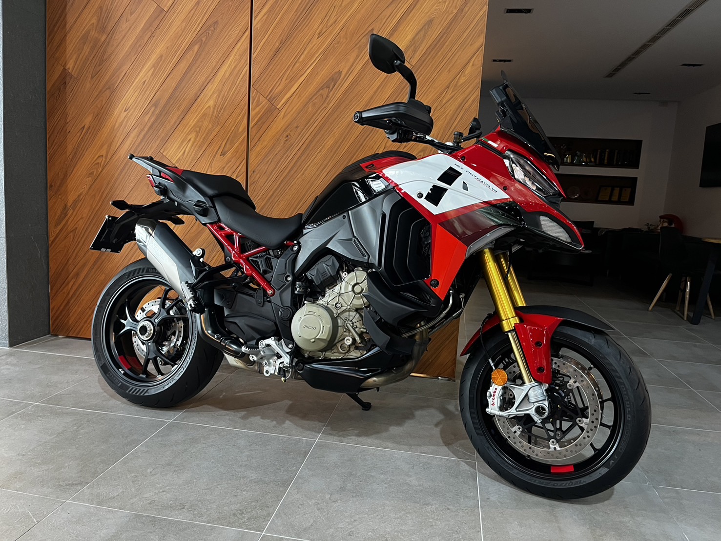  DUCATI Multistrada V4 Pikes Peak新車出售中 【敏傑宇軒】杜卡迪 DUCATI Multistrada V4 Pikes Peak 派克峰 總代理公司車 | 重車銷售職人-宇軒 (敏傑)