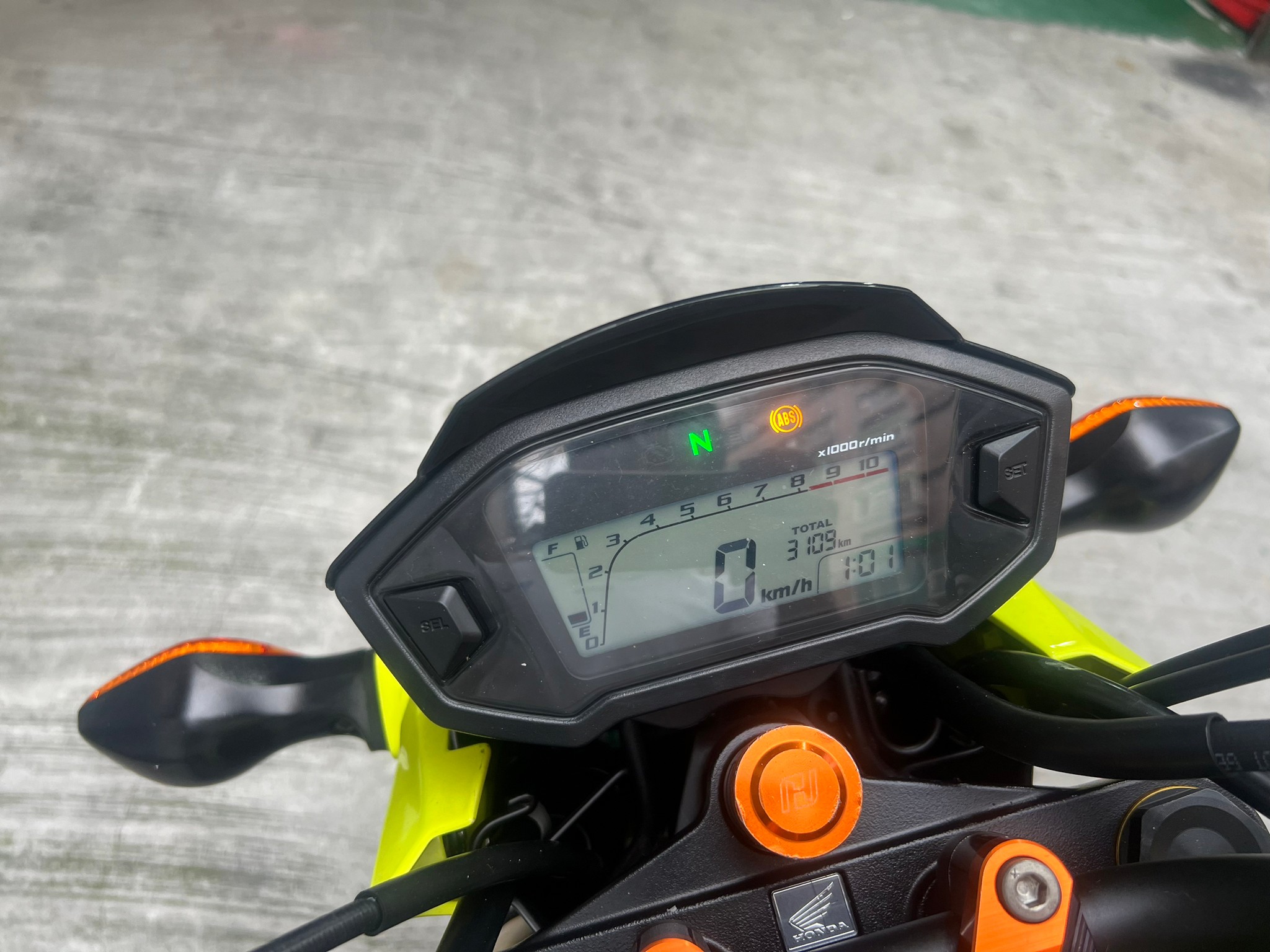 HONDA MSX125 - 中古/二手車出售中 HONDA MSX 125 ABS  協助分期、託運、換車補貼、代償結清 Line ID:@q0984380388 | 小菜輕重機