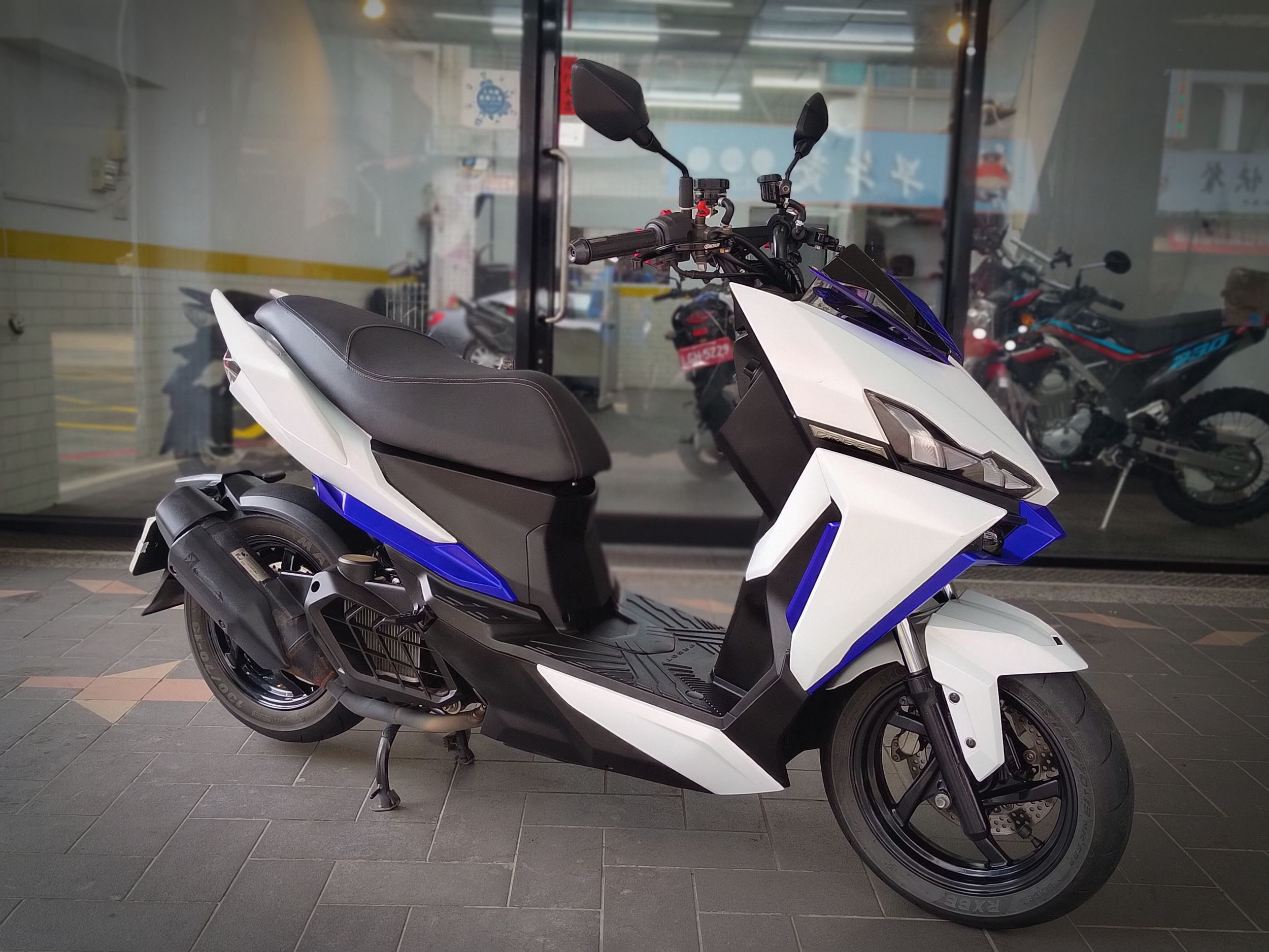 【三陽 DRG BT】車輛一覽 新車、二手、中古機車、速可達、大型重機應有盡有 - 「Webike-摩托車市」