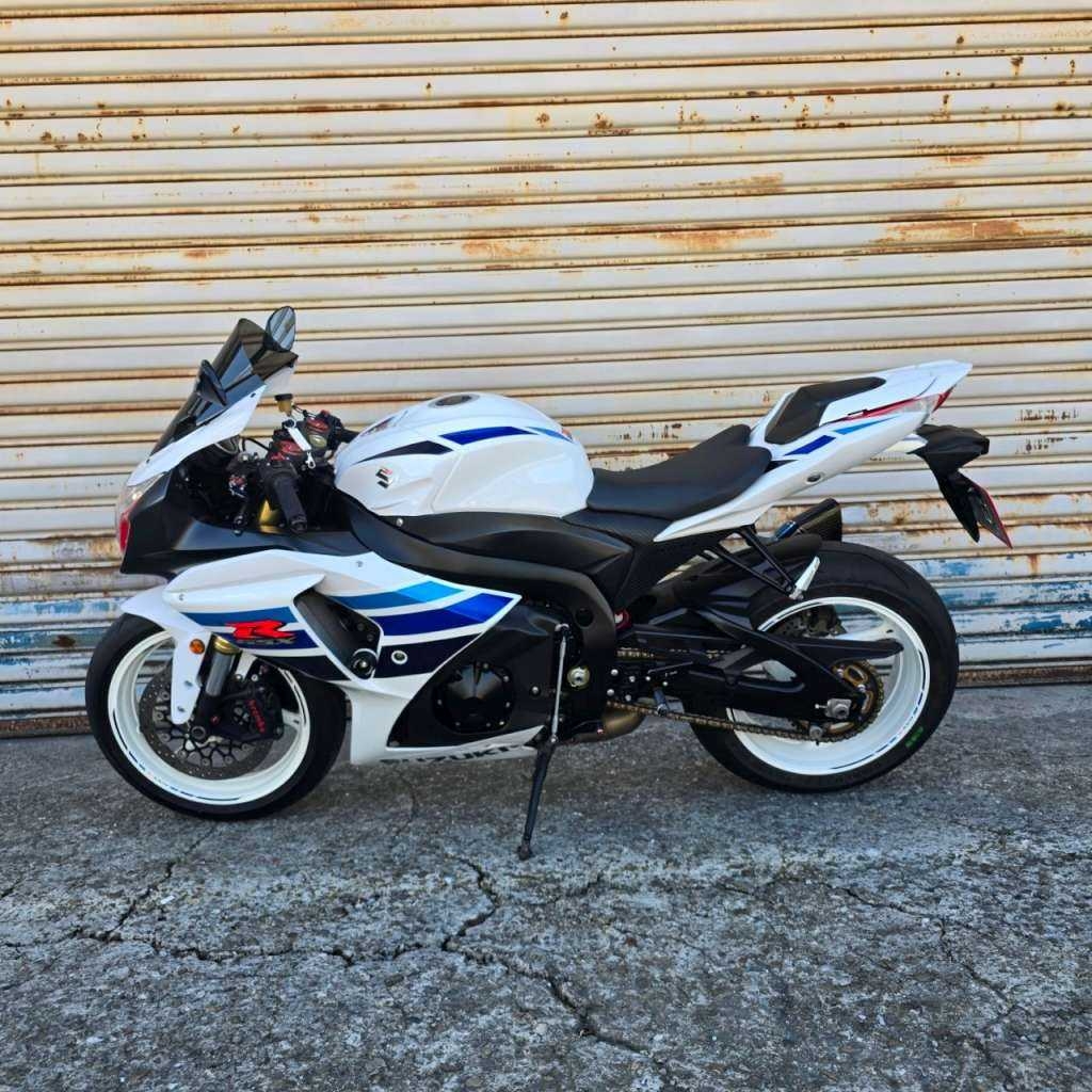 SUZUKI GSX-R1000 - 中古/二手車出售中 售~破盤價SUZUKI GSX-R1000 百萬紀念款只要19.8萬 | 個人自售