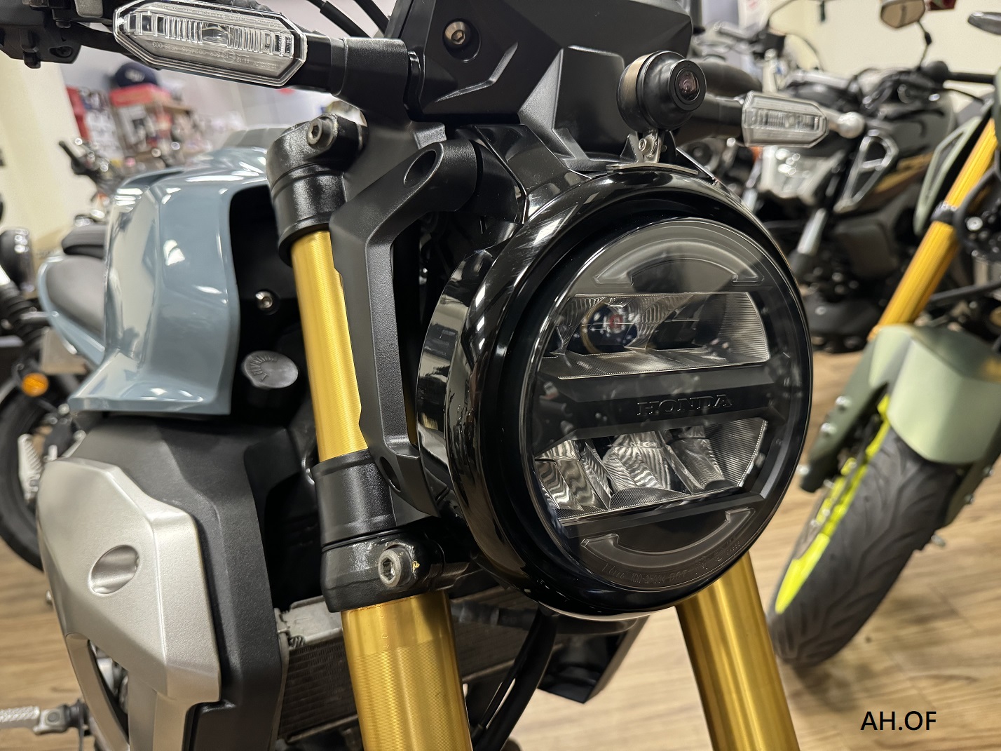 HONDA CB150R - 中古/二手車出售中 【新竹長龍車業】HONDA 本田 CB150R ABS | 新竹長龍車業行