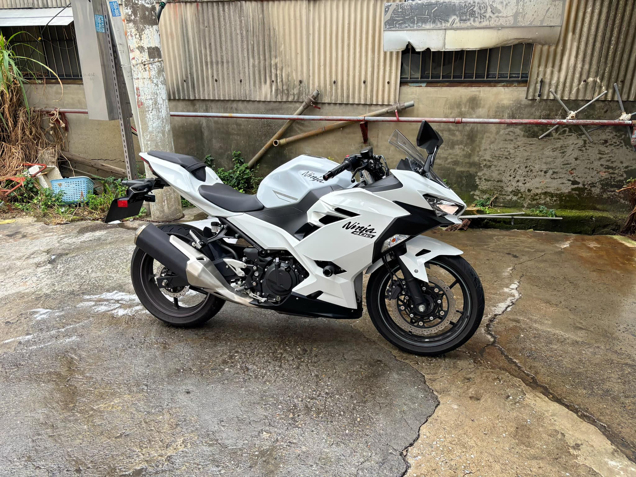 KAWASAKI NINJA400 - 中古/二手車出售中 KAWASAKI 忍者400 | 個人自售