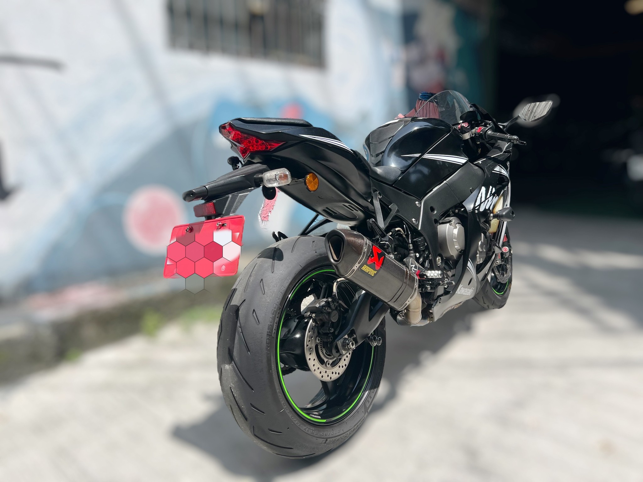 KAWASAKI NINJA ZX-10R - 中古/二手車出售中 Kawasaki ZX10R 可分期 協助託運 換車補貼 代償結清 LIne ID:@q0984380388 | 小菜輕重機