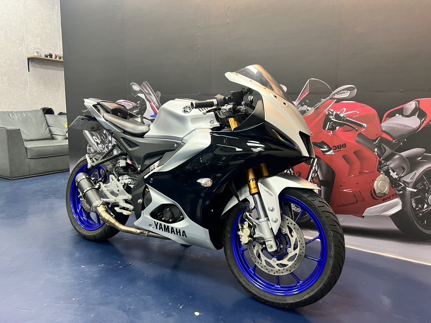 YAMAHA YZF-R15(泰規) - 中古/二手車出售中 2022 Yamaha R15V4M | 哈斯重機