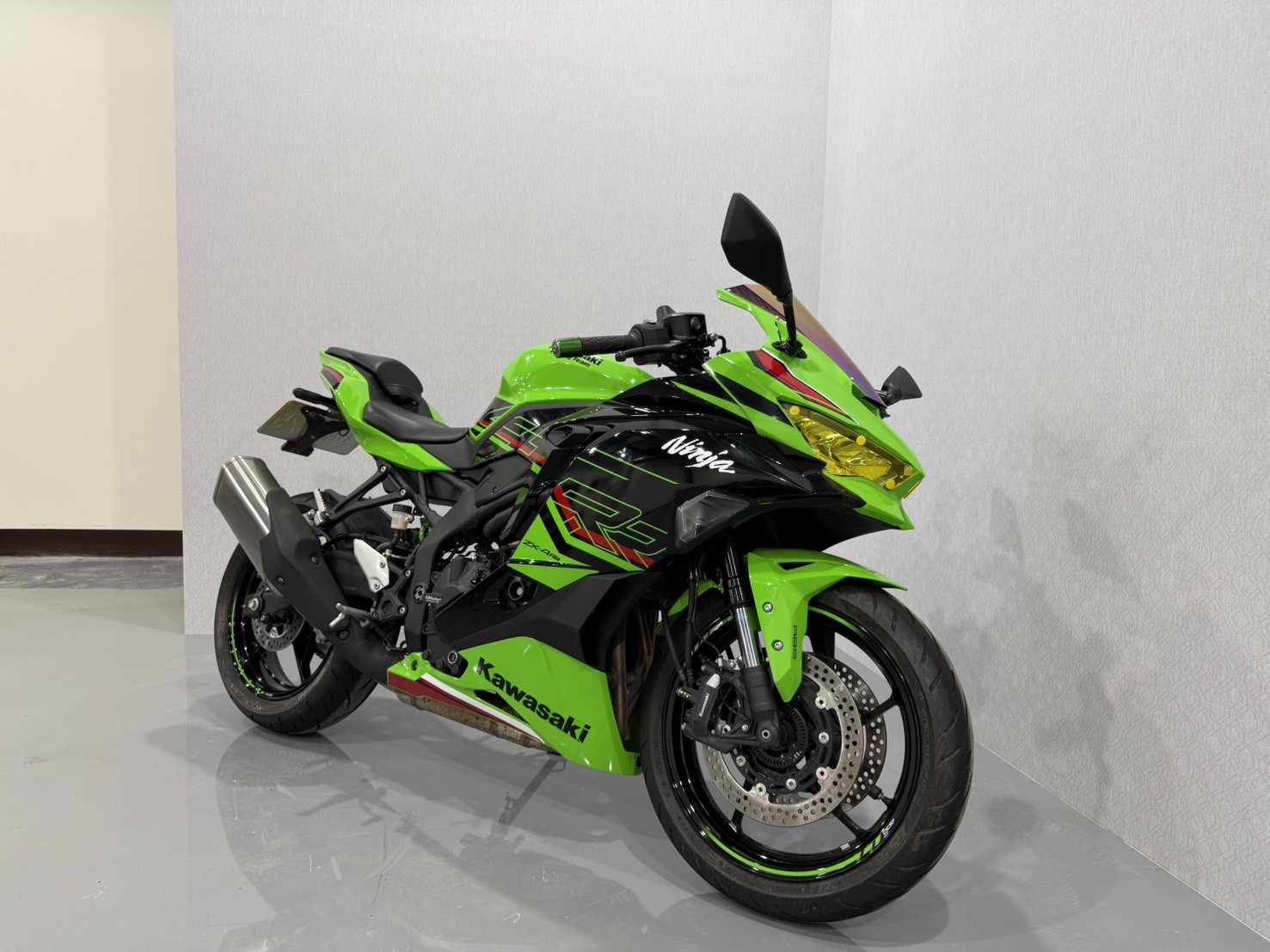 KAWASAKI ZX-4】車輛一覽新車、二手、中古機車、速可達、大型重機