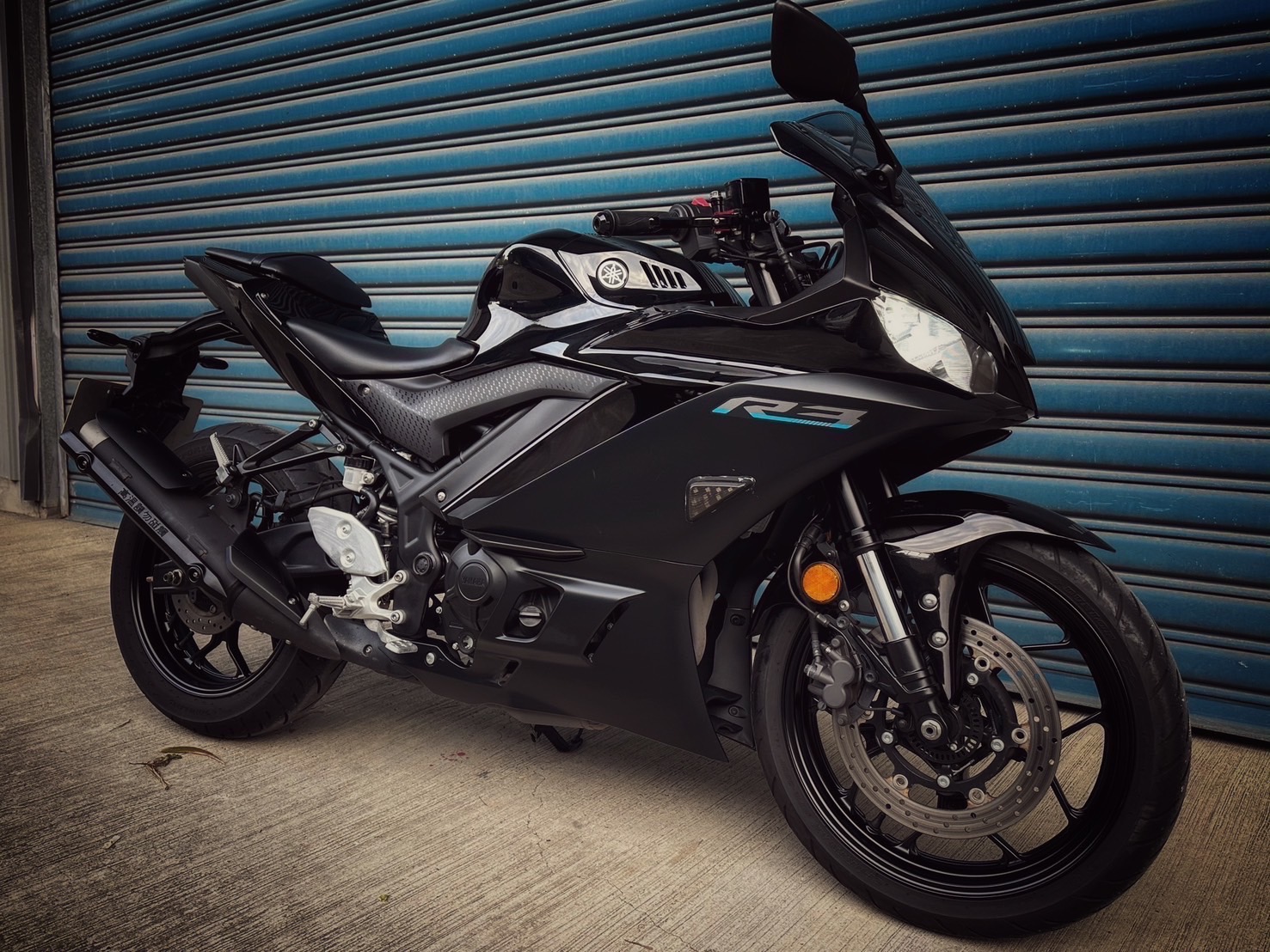 YAMAHA YZF-R3 - 中古/二手車出售中 R3 公司車 無摔車無事故 里程保證 小資族二手重機買賣 | 小資族二手重機買賣