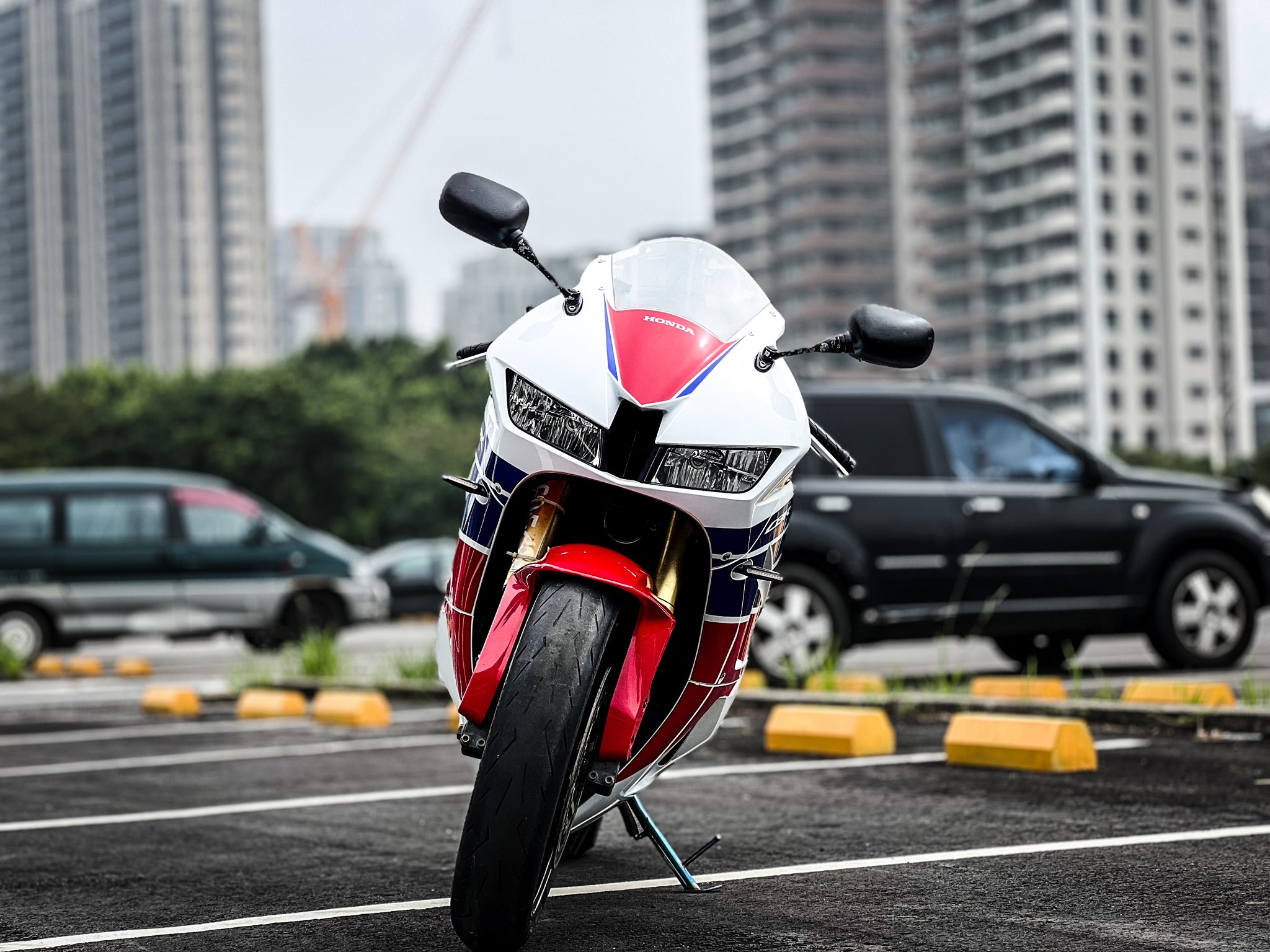 【個人自售】HONDA CBR600RR - 「Webike-摩托車市」 Honda CBR 600RR HRC配色 原殼