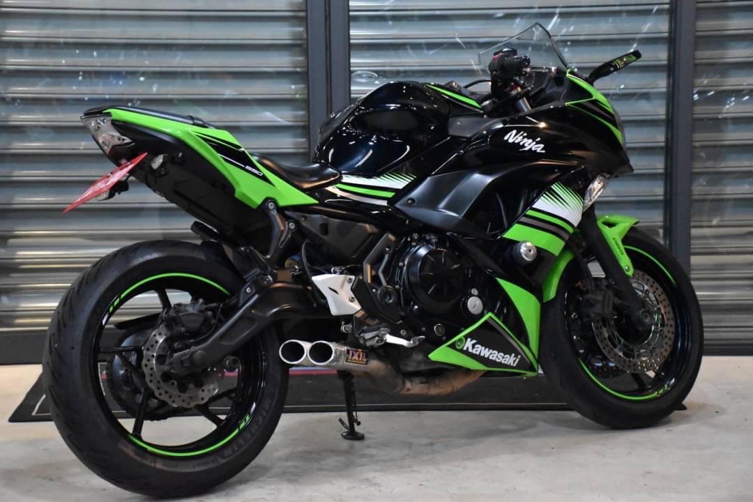 KAWASAKI NINJA650 - 中古/二手車出售中 IXIL排氣管 GearsEV2後避震 小資族二手重機買賣 | 小資族二手重機買賣