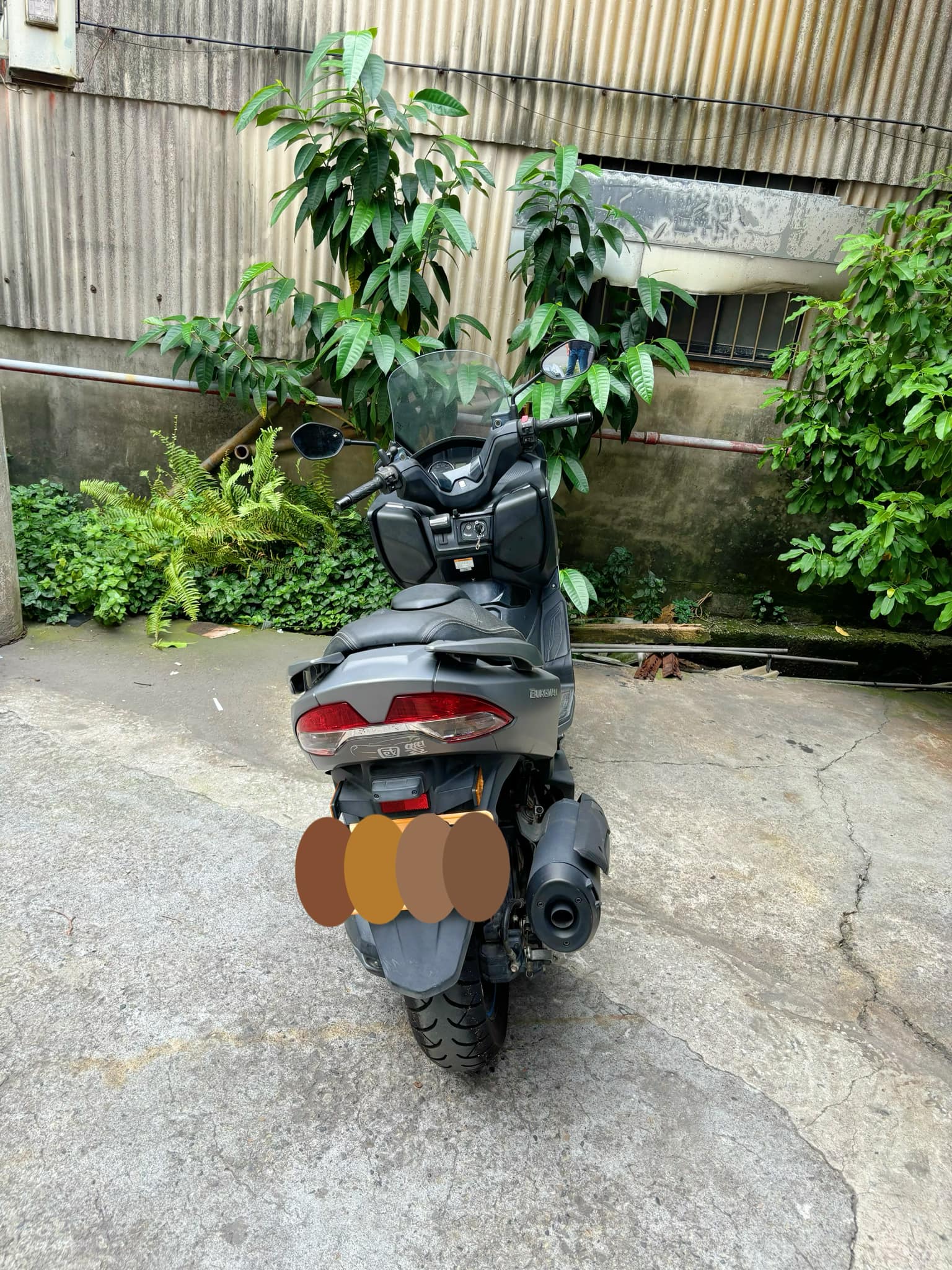 SUZUKI Burgman 400 (SKYWAVE400) - 中古/二手車出售中 SUZUKI AN400A漢堡400 | 個人自售