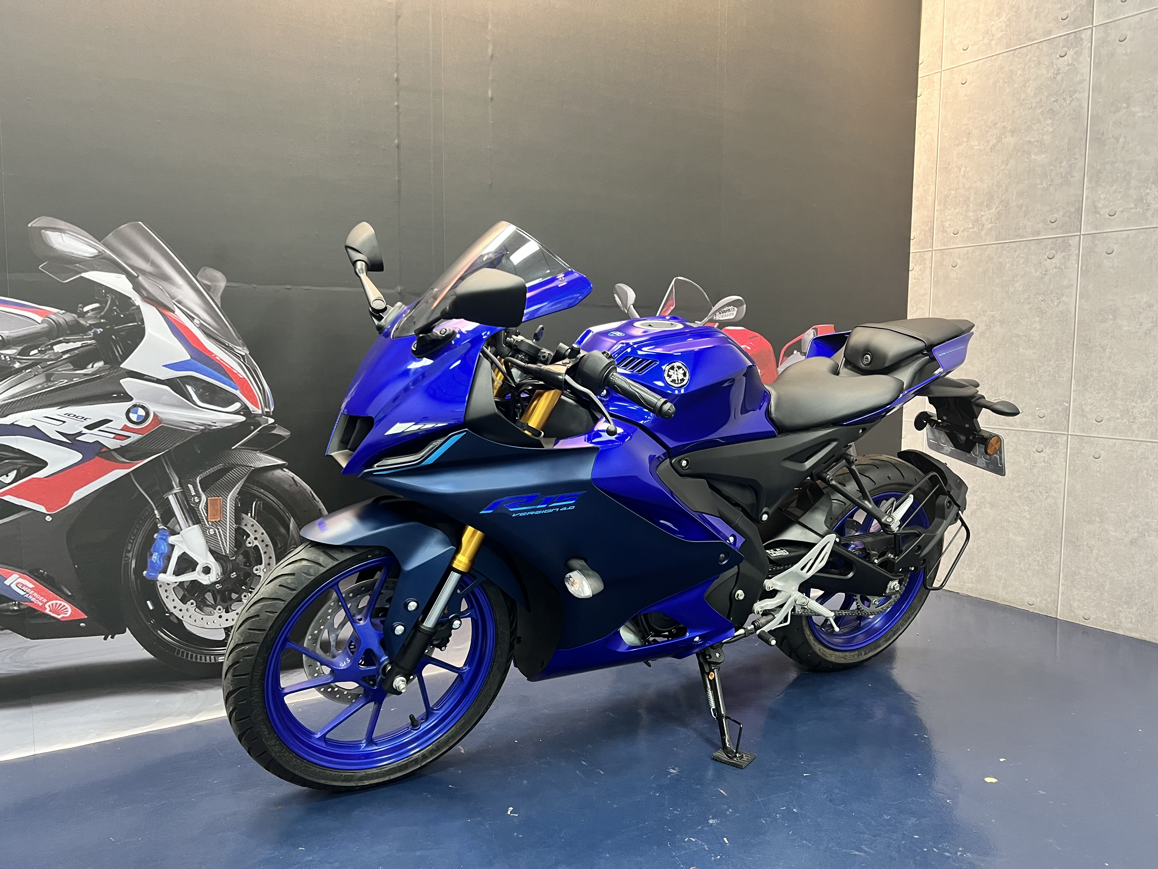 YAMAHA YZF-R15(泰規)新車出售中 2023 Yamaha R15V4 新車 | 哈斯重機