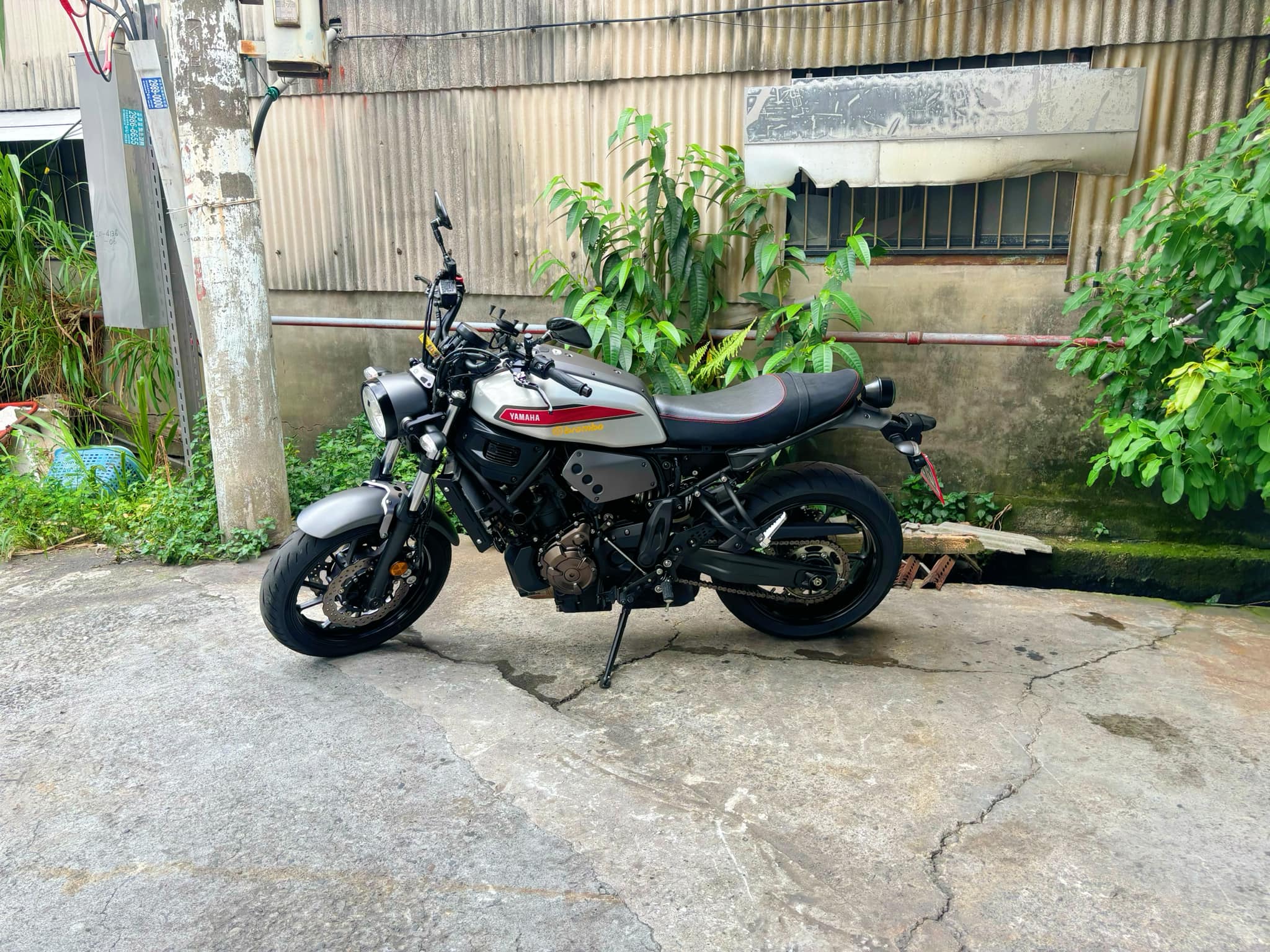 【個人自售】YAMAHA XSR700 - 「Webike-摩托車市」 YAMAHA XSR700 公司車