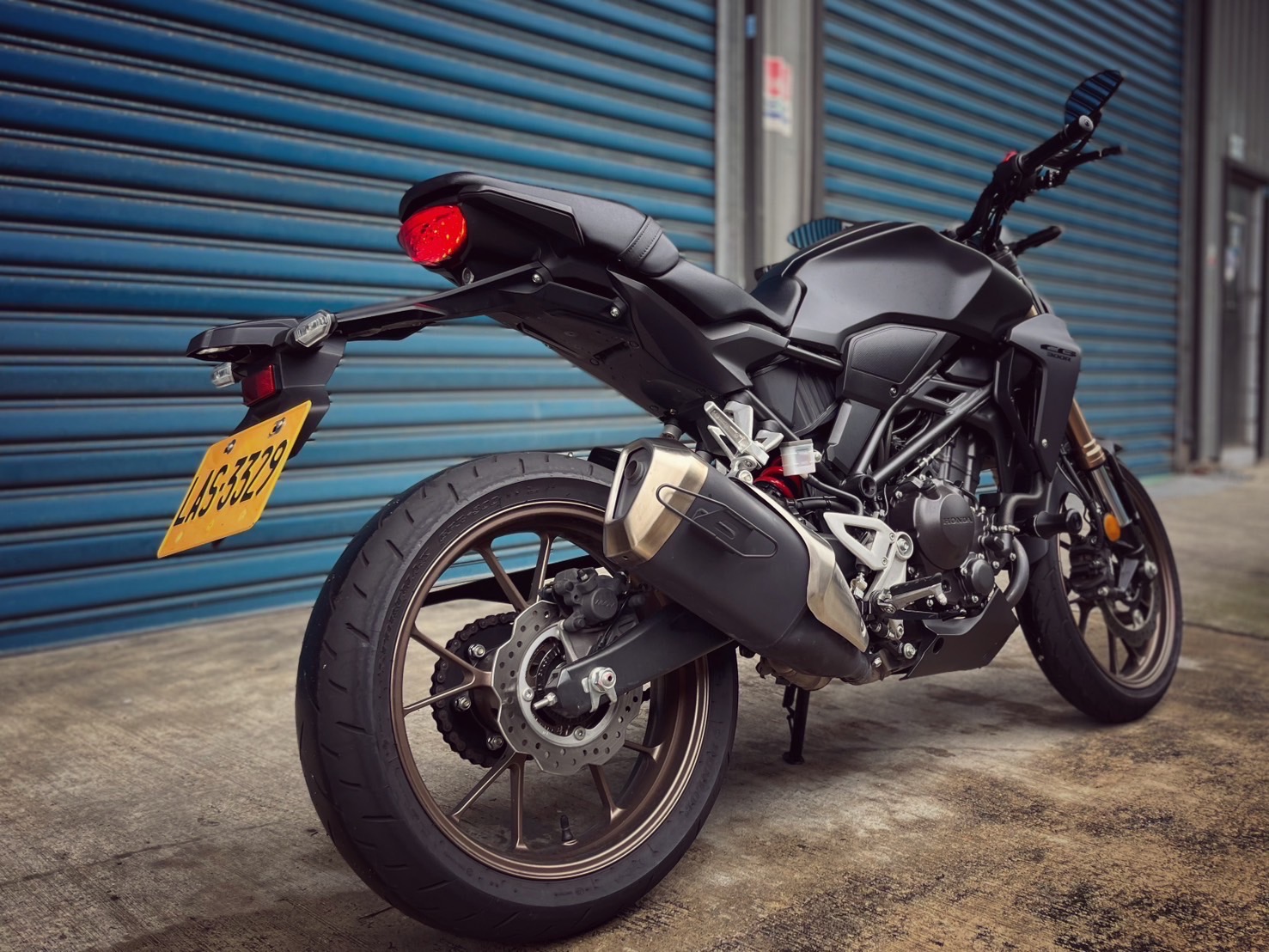 HONDA CB300R - 中古/二手車出售中 台本車 排氣閥門 基本改裝 無摔車無事故 小資族二手重機買賣 | 小資族二手重機買賣