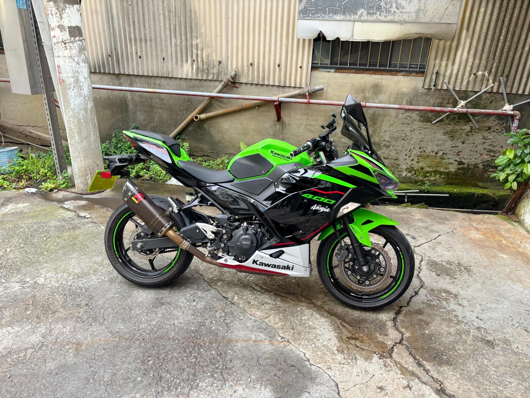 KAWASAKI NINJA400 - 中古/二手車出售中 KAWASAKI 忍者400 | 個人自售