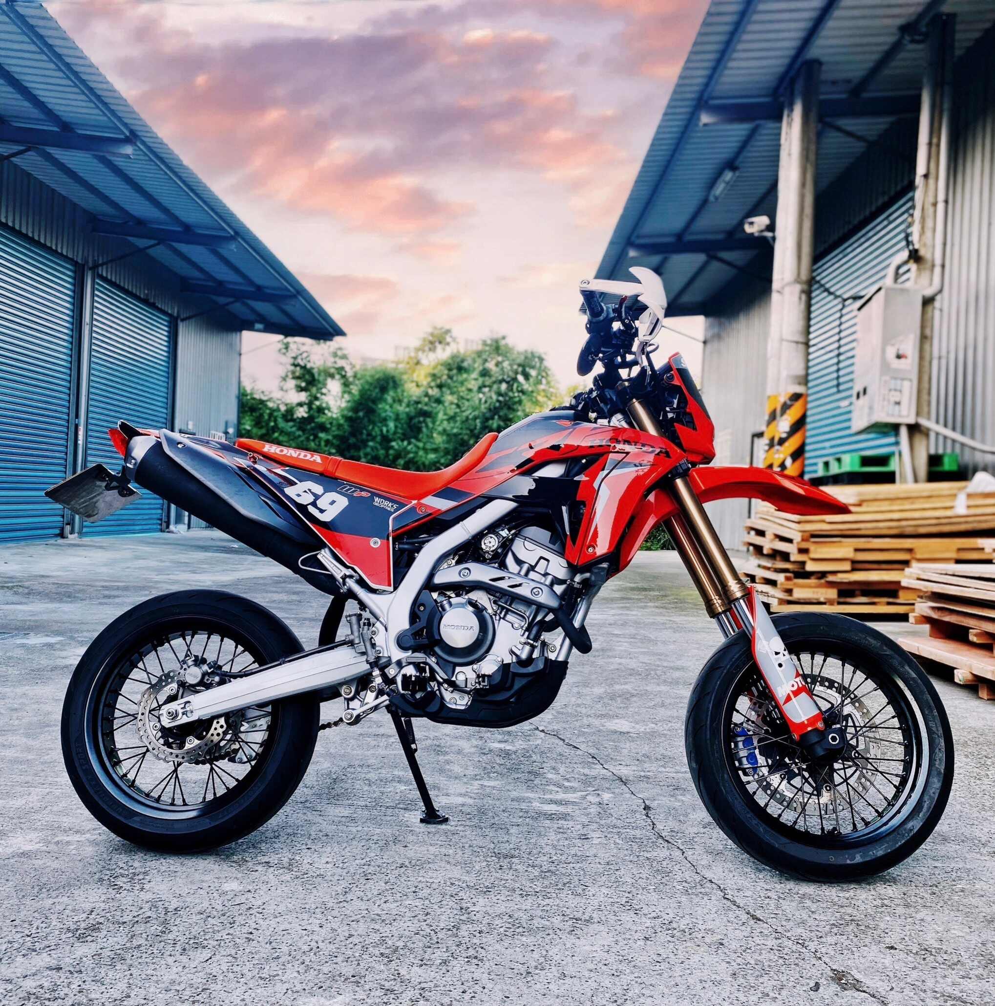 HONDA CRF300L - 中古/二手車出售中 CRF300L滑胎車 原漆 無事故 里程保證 搜尋IG:Motoshen 專營大聖二輪廣場 | Motoshen大聖二輪廣場