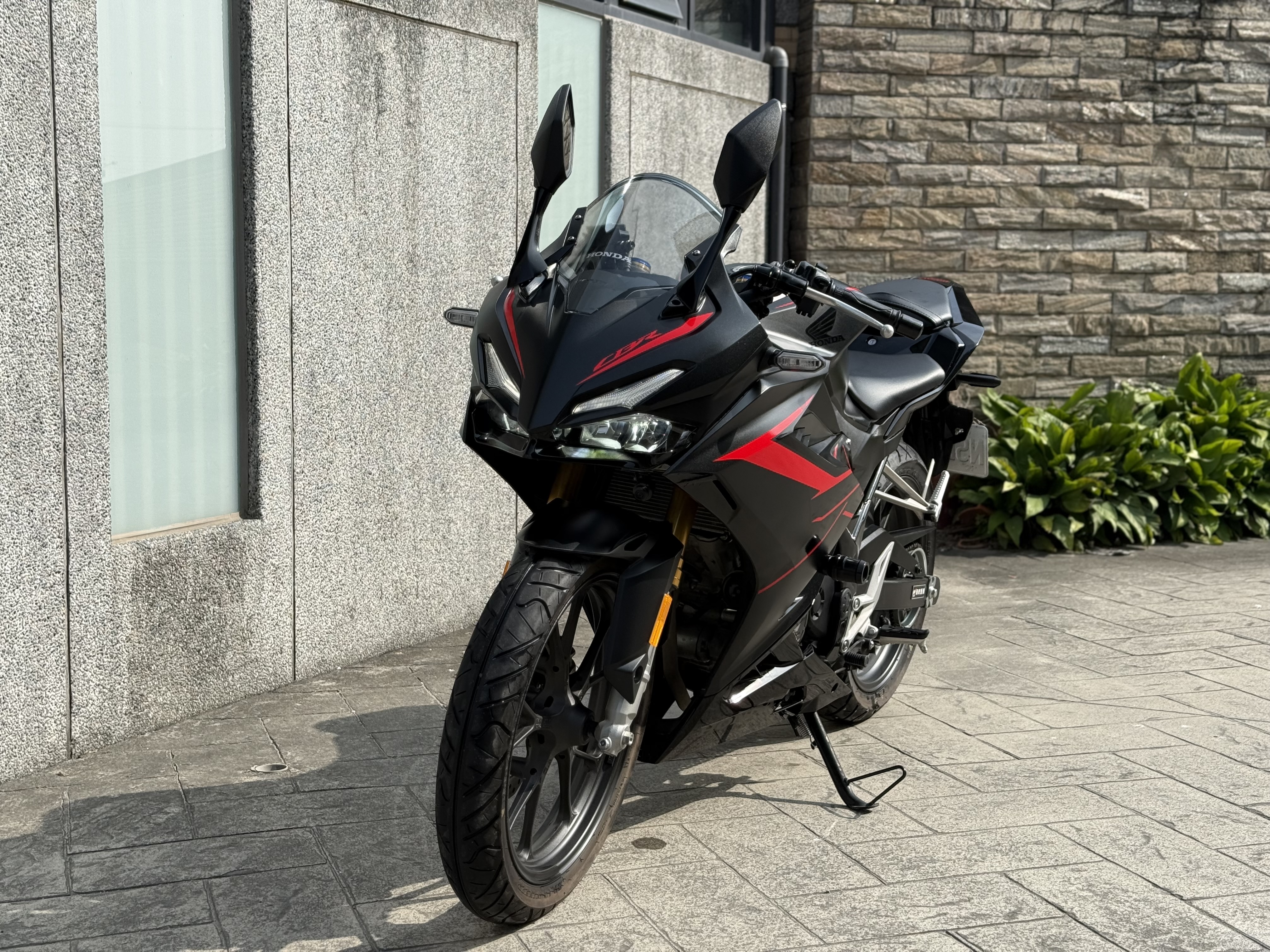 HONDA CBR150R - 中古/二手車出售中 2021 HONDA CBR150R | 個人自售