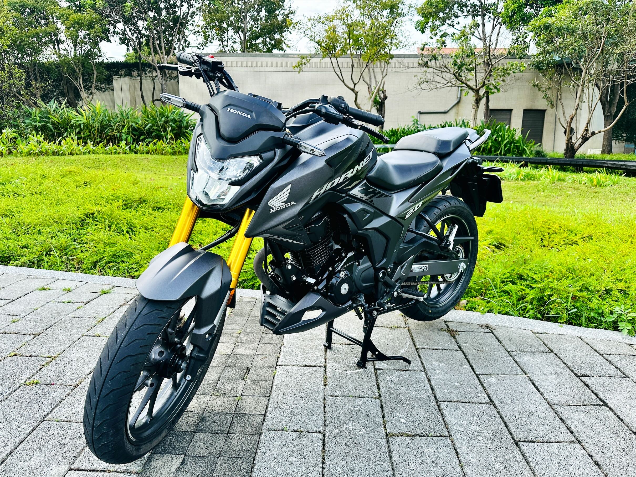 HONDA HORNET2.0 - 中古/二手車出售中 HONDA HORNET2.0 2020 小黃蜂200 | 輪泰車業