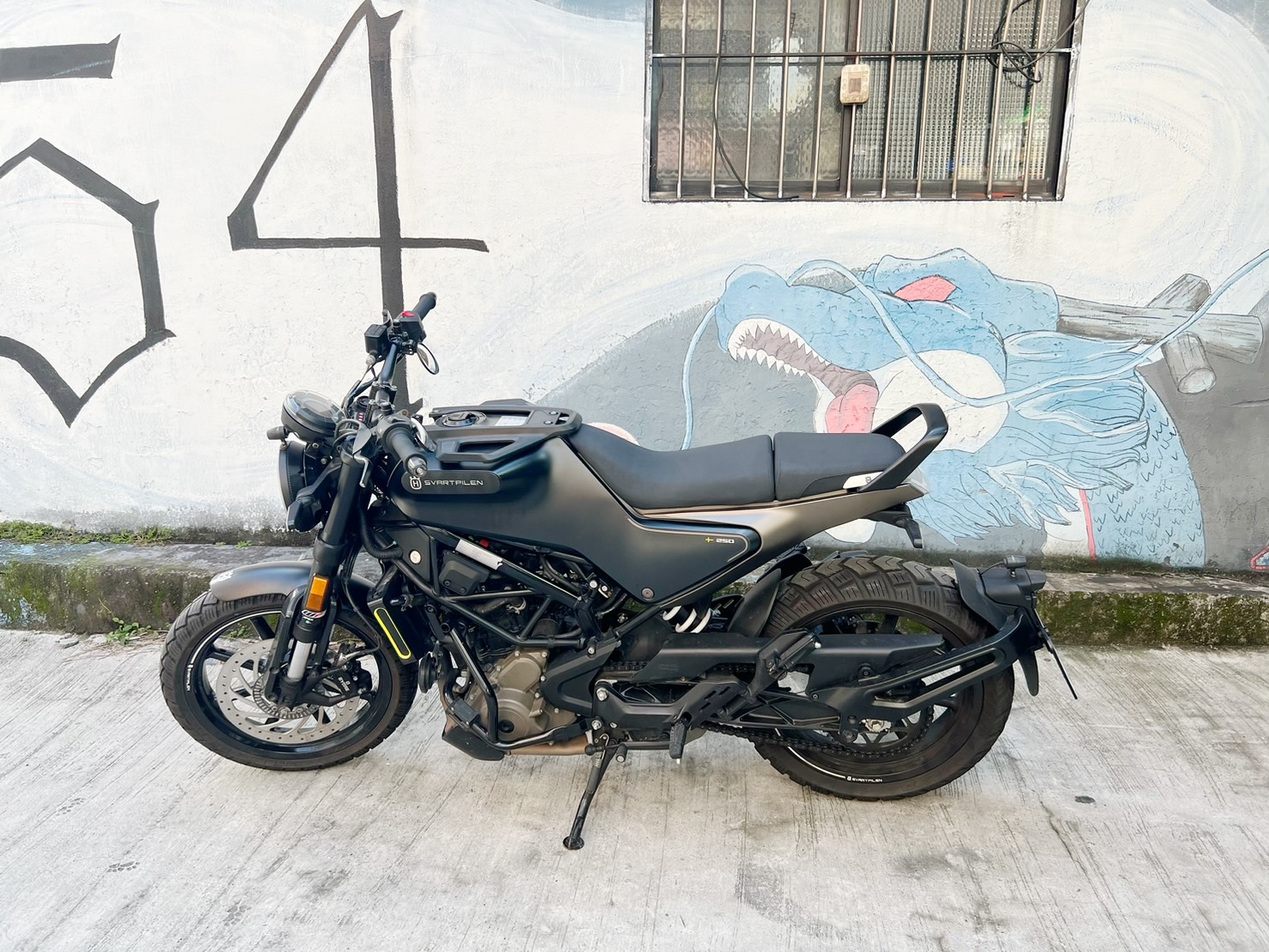 HUSQVARNA SVARTPILEN 250 - 中古/二手車出售中 HUSQVARNA Svartpilen 黑箭250 | 大蔡