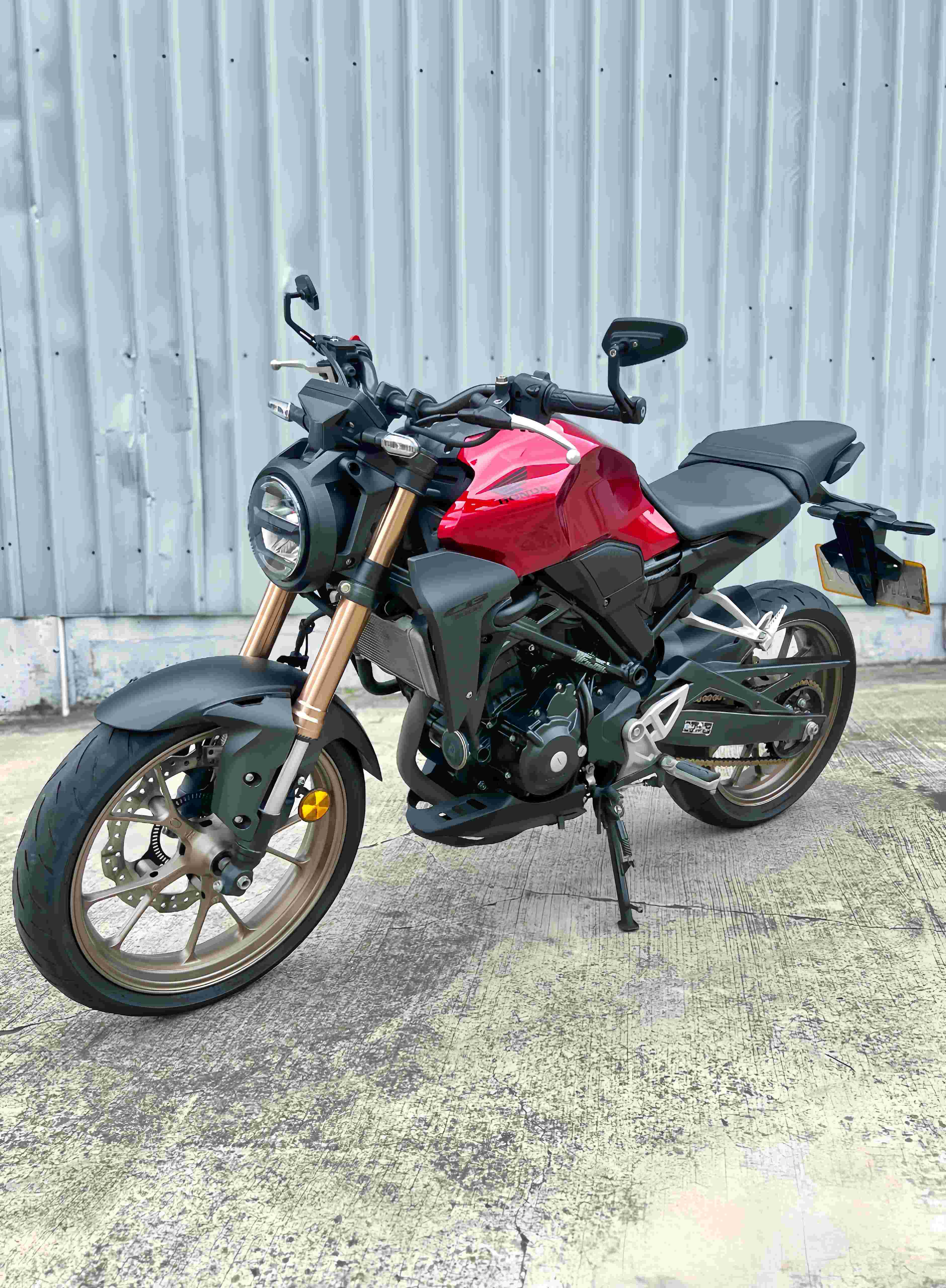 HONDA CB300R - 中古/二手車出售中 2020年 台本車 CB300R 基本改裝 無摔 無事故 | 阿宏大型重機買賣