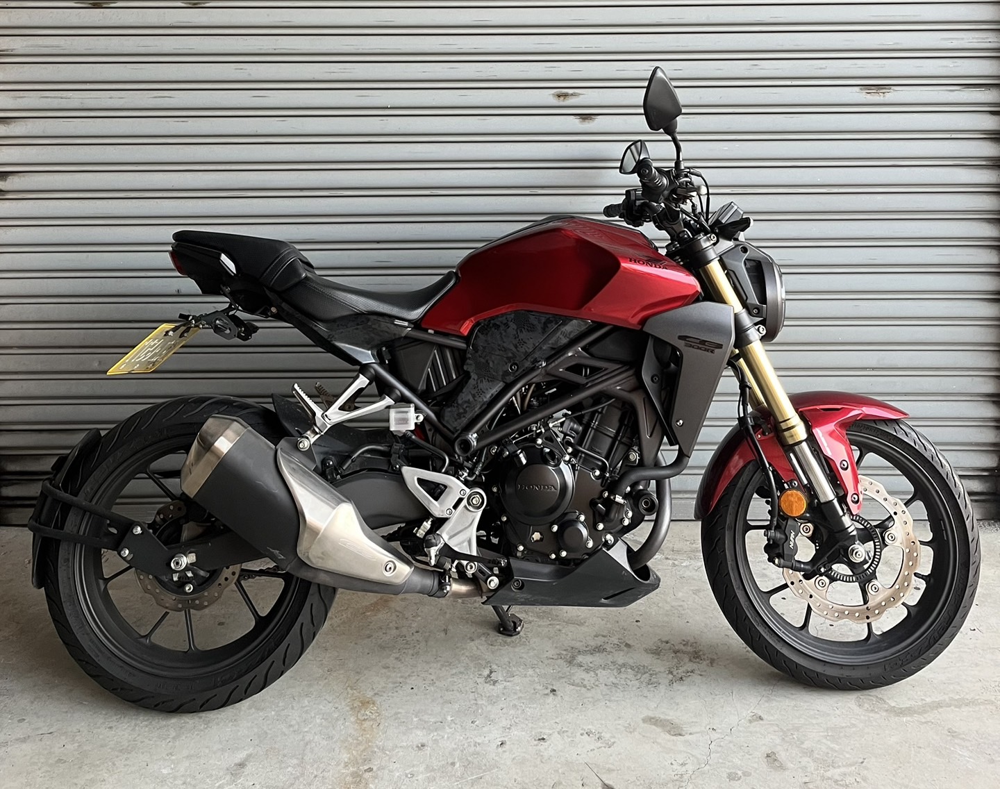 HONDA CB300R - 中古/二手車出售中 2022 CB300R 一手車庫車 | 個人自售